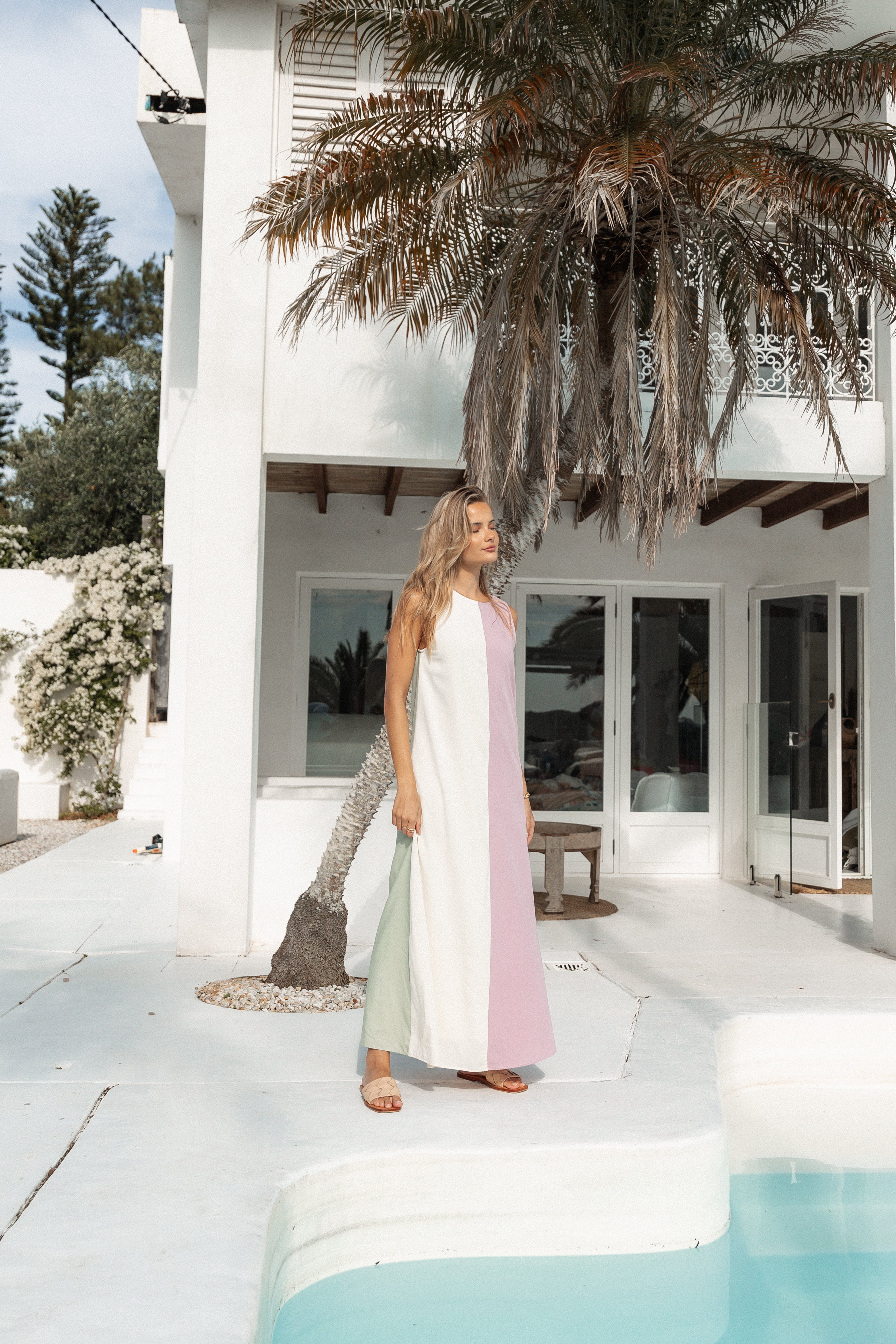 Lindi Maxi Dress for Women - Flowy Long Summer Dress with Multi-Color Options - Perfect for Beach, Vacation, and Casual Outings