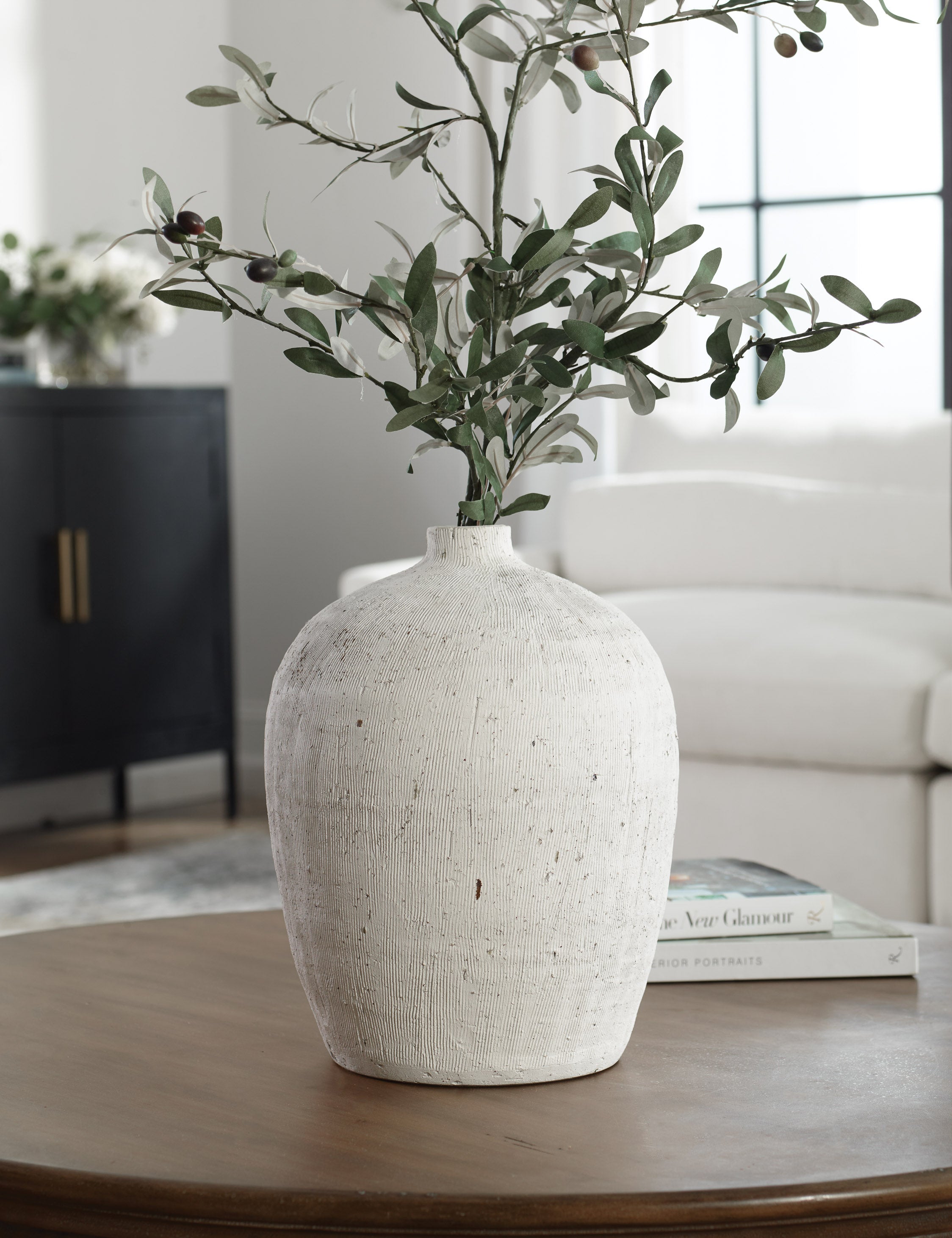 Elegant Carbry Decorative Vase for Home & Office Decor - Perfect for Flowers, Centerpieces, and Modern Interior Design