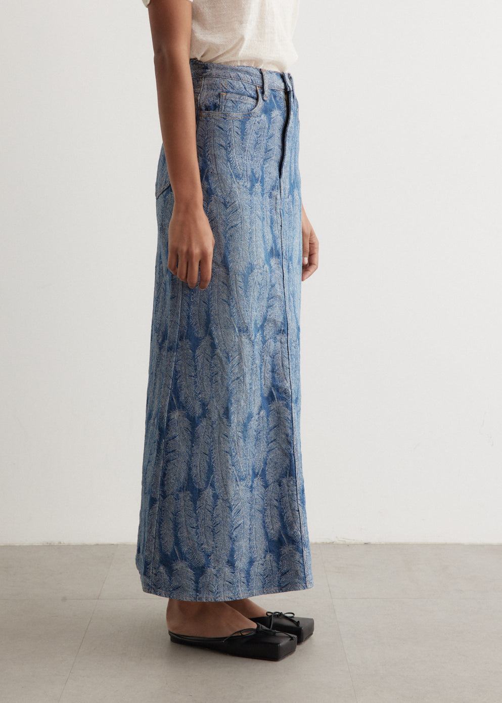 12oz MAGPIE Denim High Waist Maxi Skirt for Women - Vintage Blue Long Maxi Skirt with Pockets - Perfect for Casual Outings, Beach Wear & Boho Fashion