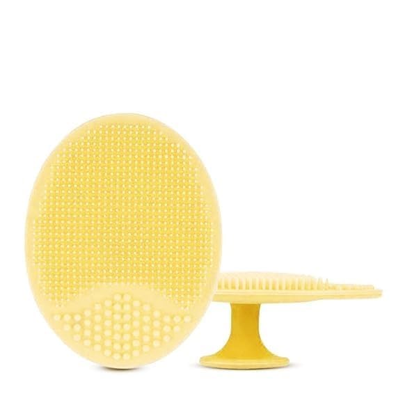 VALKYRIE Silicone Face Scrubber & Exfoliator - Gentle Facial Cleansing Brush for Acne, Blackheads & Pore Cleaning - Soft Skin Care Tool for Women & Girls (Yellow) - Perfect for Daily Skincare Routine & Travel Beauty Essentials