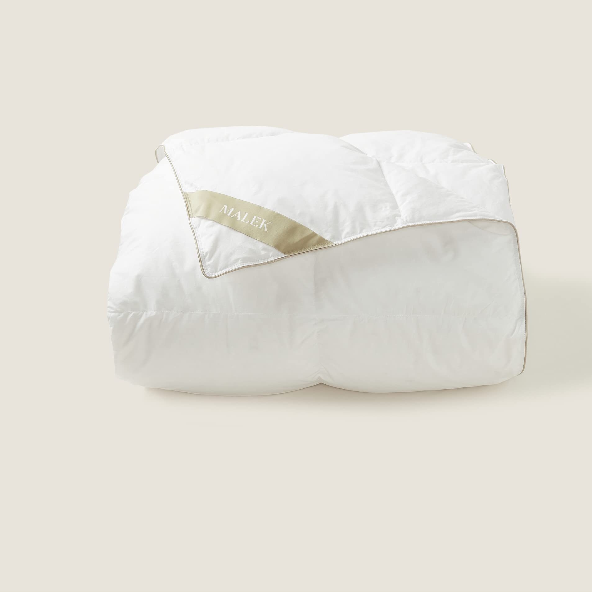 Premium MALEK Supreme Queen Size Lightweight Down Comforter - 750-760 Fill Power European Duck Down - 90% Down 10% Feathers - Warm & Cozy Duvet for All Seasons - Perfect for Bedroom, Guest Room & Winter Nights
