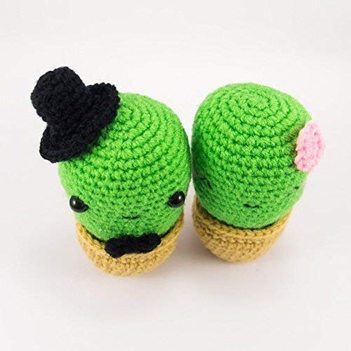 Cute Cactus Couple Crochet Amigurumi - Handmade Crocheted Cactus Dolls for Home Decor, Wedding Gift, or Valentine's Day Present