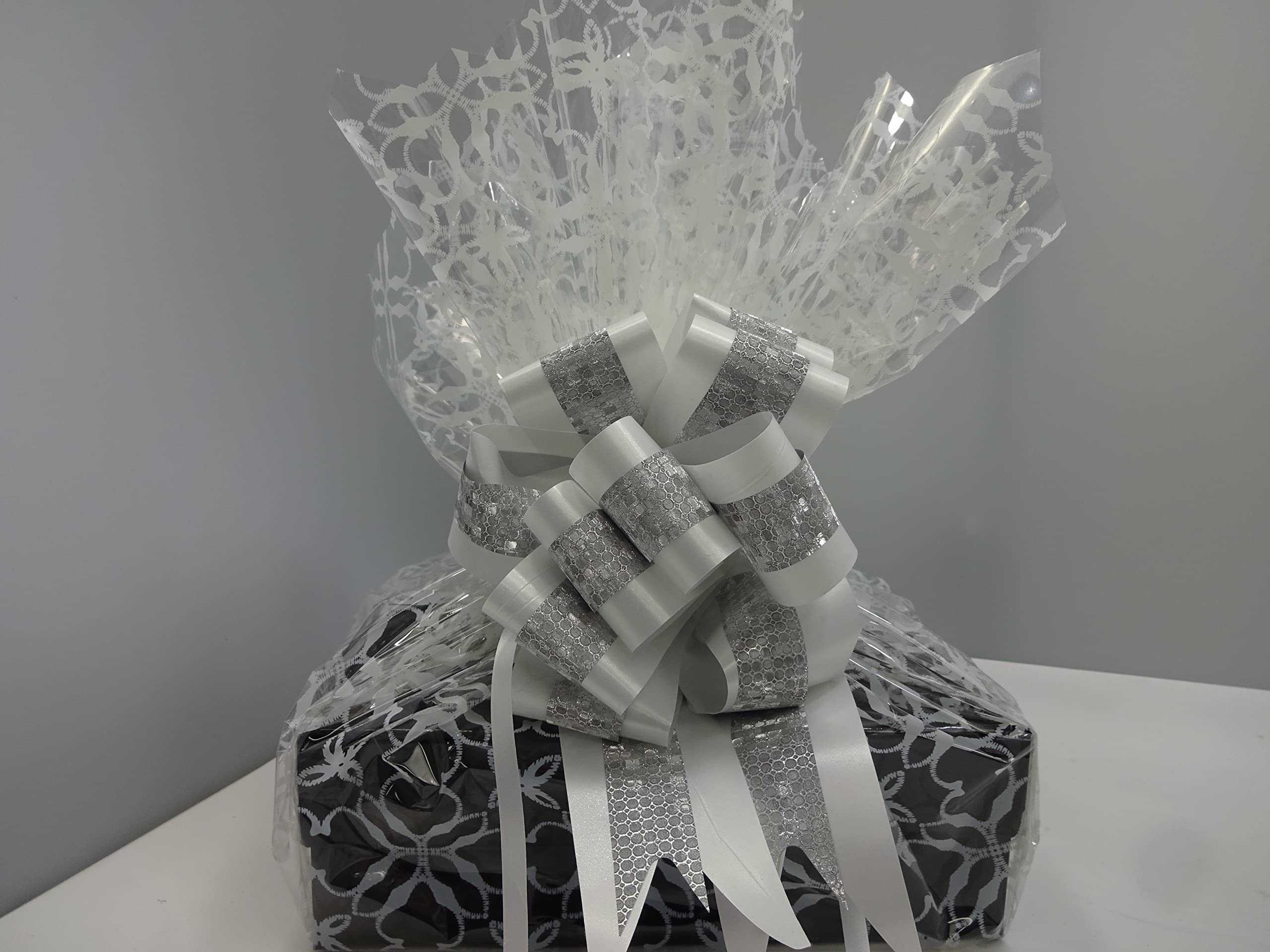No7 Limited Edition Beauty Bundle Gift Box Set - Perfect for Holidays, Birthdays & Special Occasions