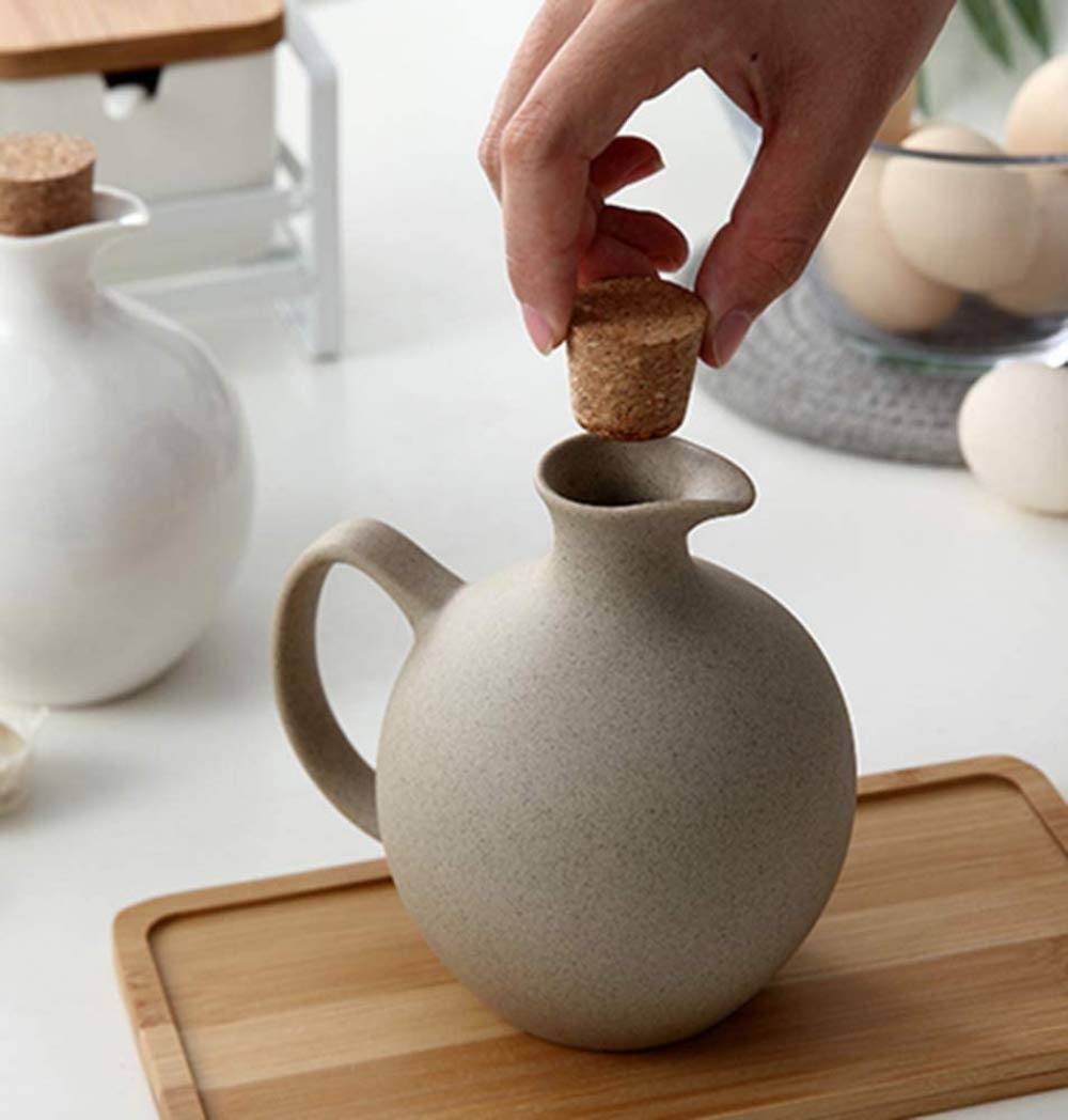 Qiuqiu Home 500ML Ceramic Oil Cruet - Kitchen Oil Dispenser Bottle for Olive Oil, Soy Sauce & Vinegar - Perfect for Cooking, Salad Dressing & Baking