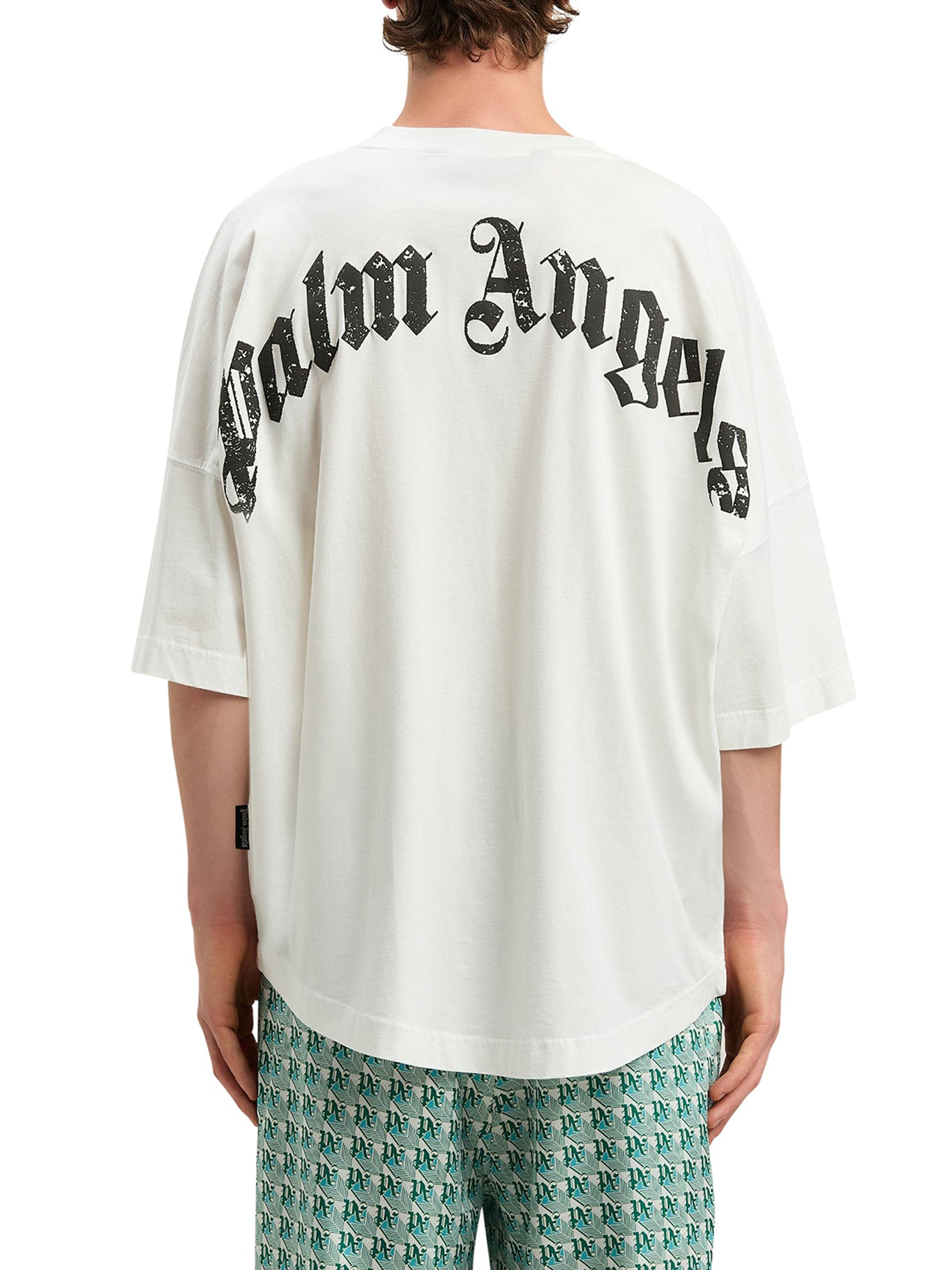 Stylish Oversized T-Shirt with Curved Logo - Trendy Streetwear for Men & Women | Perfect for Casual Outfits, Lounge Wear, and Everyday Comfort