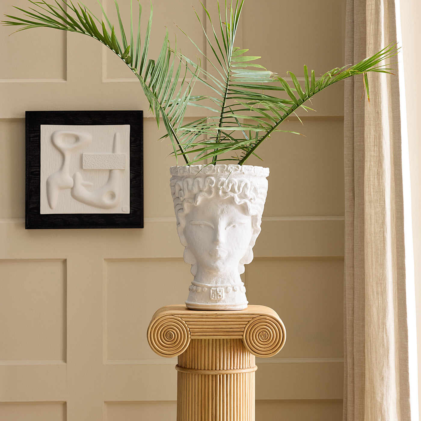 Aphrodite Vase - Elegant Greek Goddess Inspired Home Decor for Living Room, Wedding Centerpiece & Gift Idea