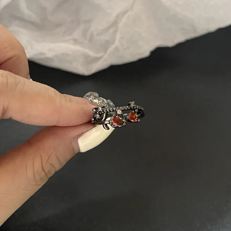 Black Crystal Rings for Women - Elegant & Stylish Jewelry for Parties, Weddings & Everyday Wear