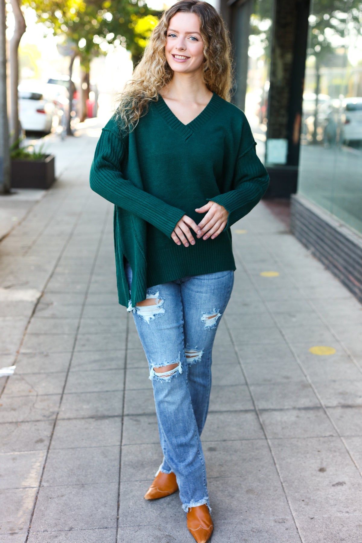 Stylish Hunter Green Oversized V-Neck Rib Knit Sweater for Women - Cozy Fall & Winter Layering Essential