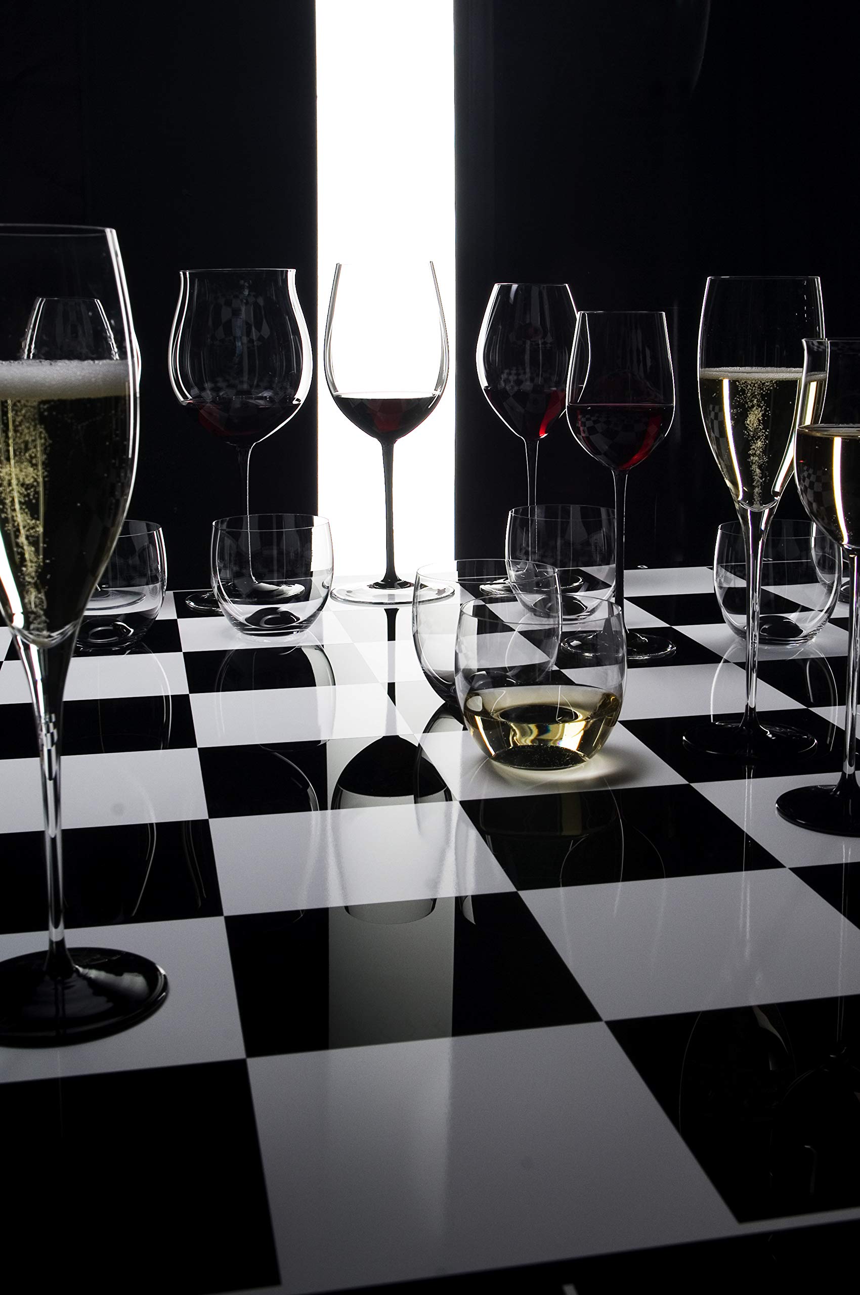 Riedel Sommeliers Black Tie Hermitage Syrah Wine Glass Set - Premium Crystal Wine Glasses for Red Wine, Packed in Elegant Gift Tube - Perfect for Wine Tasting, Dinner Parties & Gifts