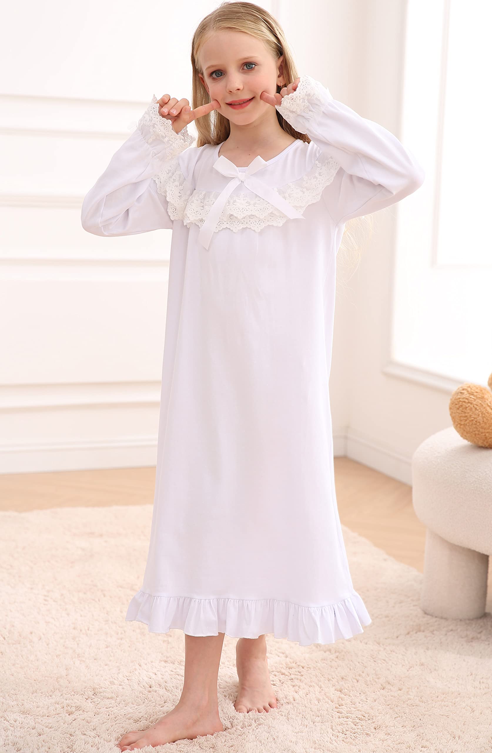 Lovekider Girls Christmas Nightgowns - Cute Lace Xmas Pajamas Dress Long Sleeve Princess Nightdress Sleep Shirts for Kids 4-12 Years - Perfect for Holiday Sleepovers, Christmas Morning & Winter Family Photos