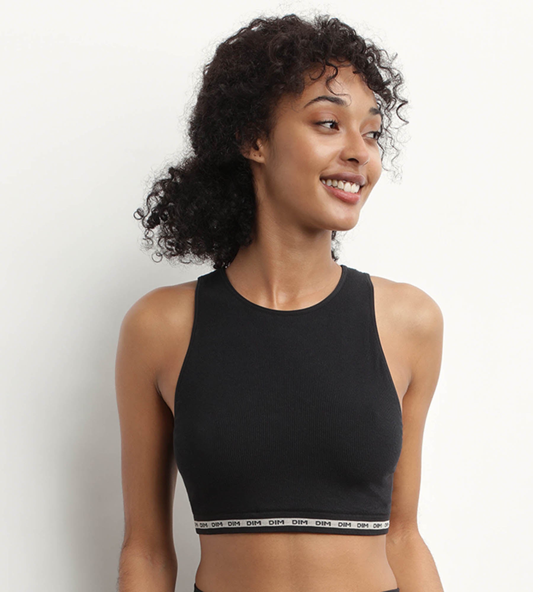 Seamless Black Modal Polyamide Ribbed Crop Top for Women - Perfect for Yoga, Gym & Casual Wear