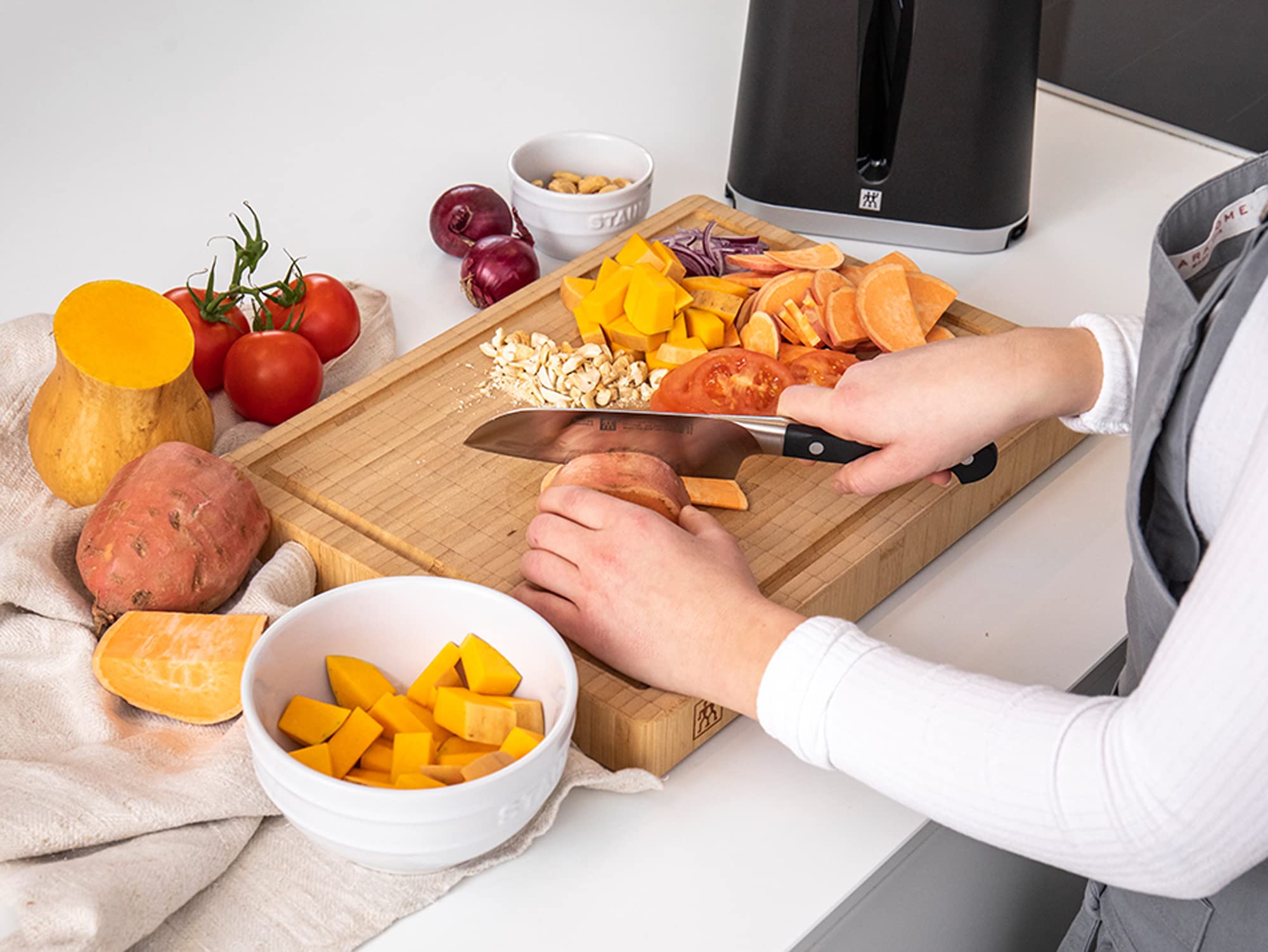 HENCKELS Premium 2-Piece Knife Set - High-Quality Kitchen Knives for Professional Chefs & Home Cooking - Perfect for Slicing, Dicing & Meal Prep