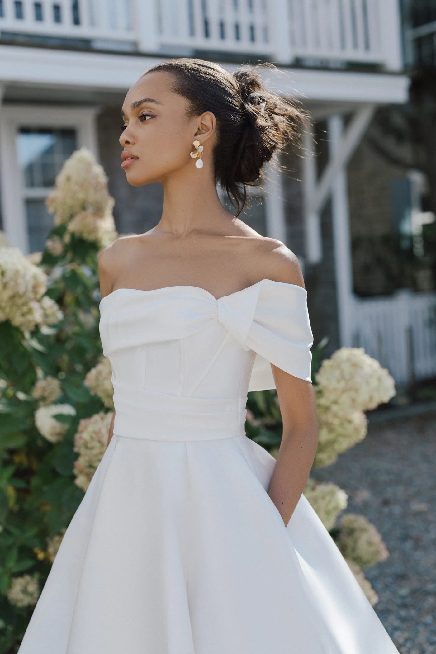 Blue Willow by Anne Barge Warren Wedding Dress - Size 12 | Elegant A-Line Gown for Bridal Ceremony & Formal Events