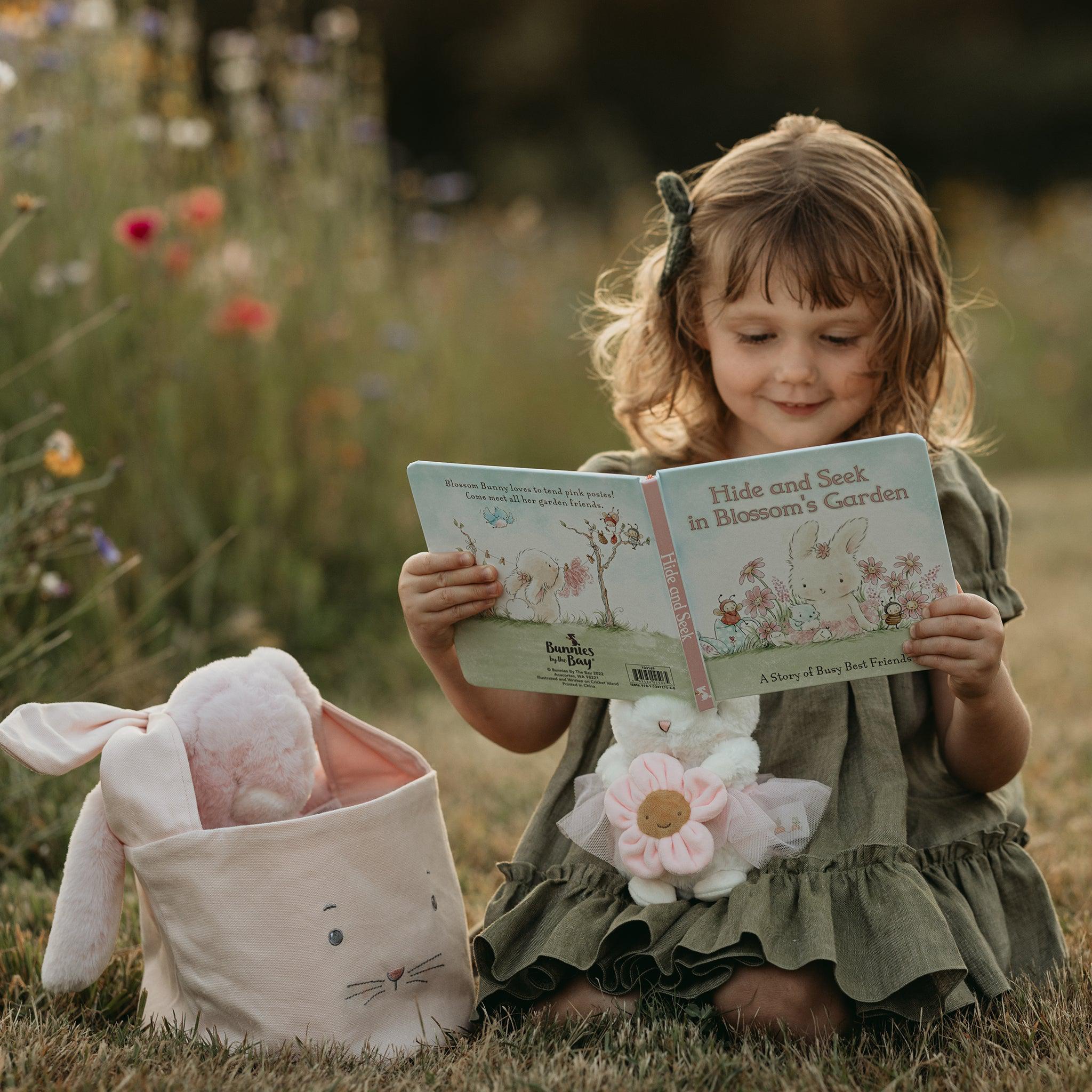 Blossom Bunny Gift Bucket Set - Easter Basket, Spring Decor, Baby Shower Present - Perfect for Easter Gifts, Nursery Decorations & Spring Celebrations