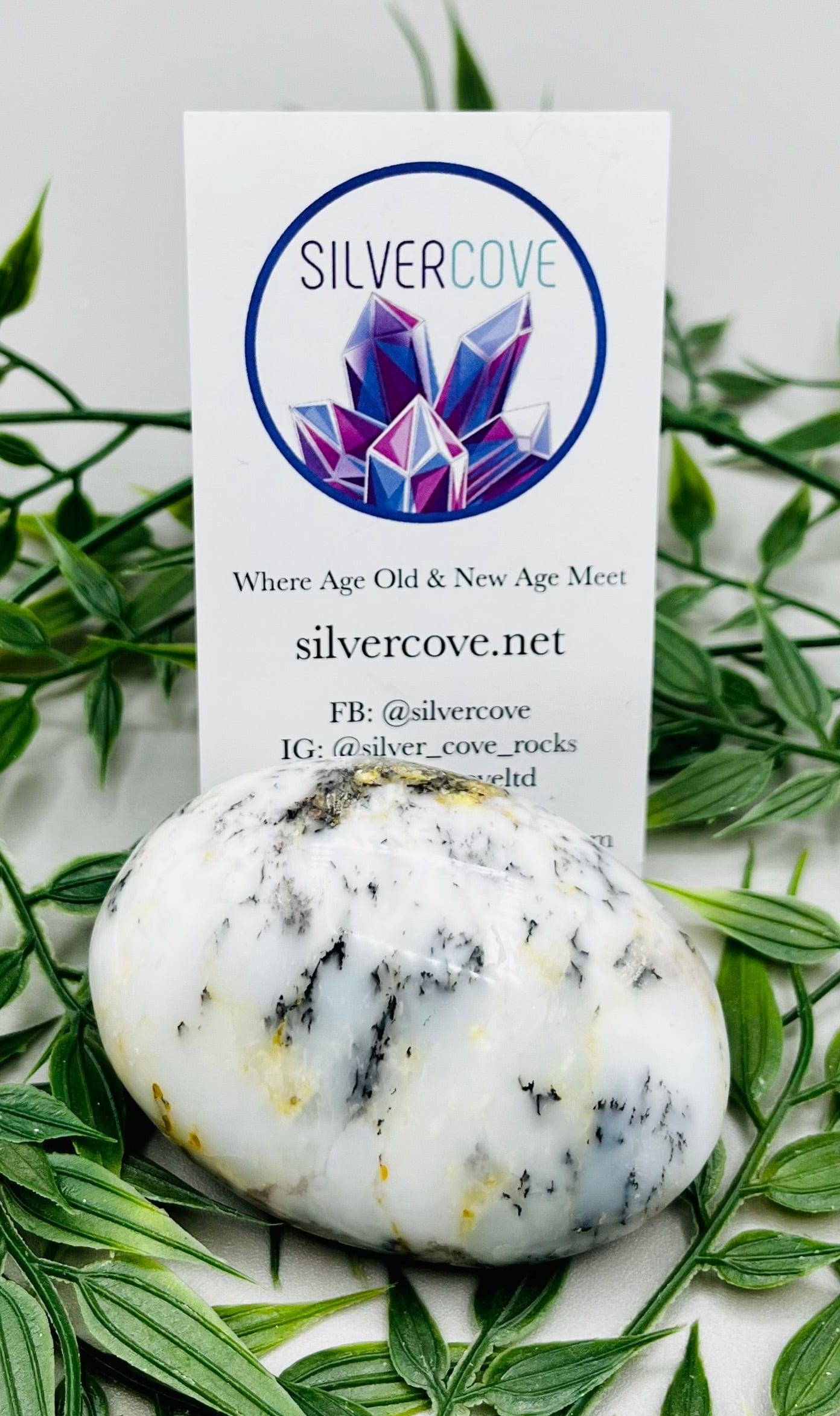 Natural Dendritic Opal Palm Stone for Meditation, Healing & Stress Relief - Perfect for Reiki, Chakra Balancing & Spiritual Practices