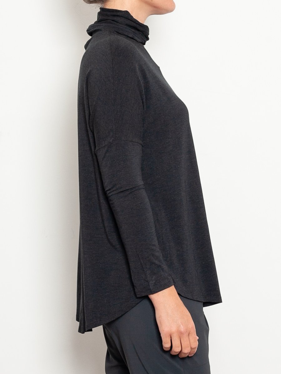 Tani Marle Women's Swing Turtle Neck Top - Soft Stretch Casual Long Sleeve Blouse for Work, Date Night & Fall Layering