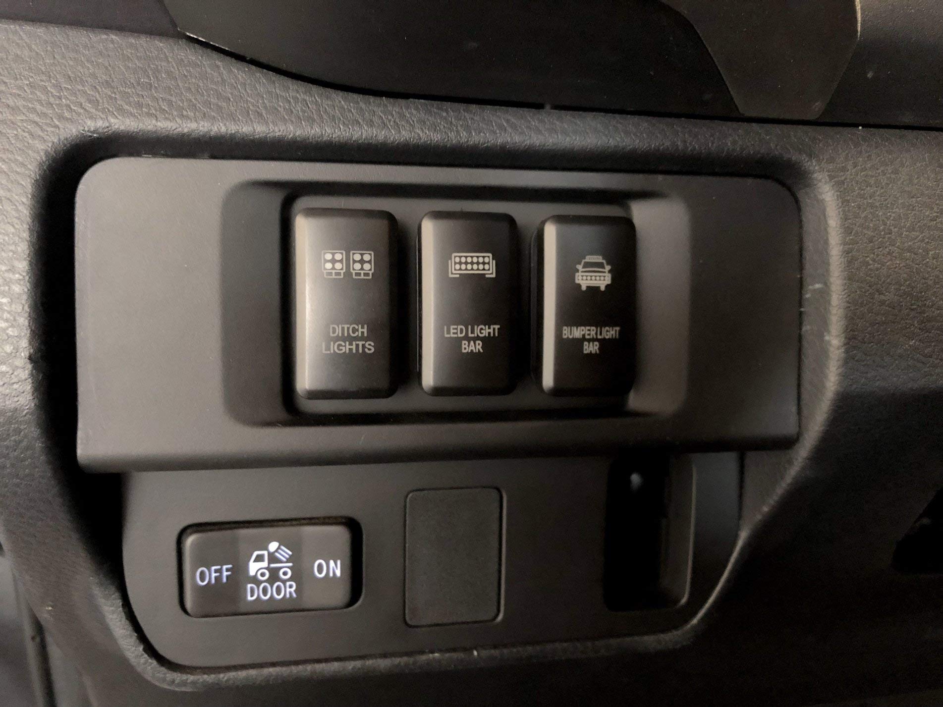 Original Toyota Air Compressor Symbol Push Button Replacement - Compatible with Older Models (1.54