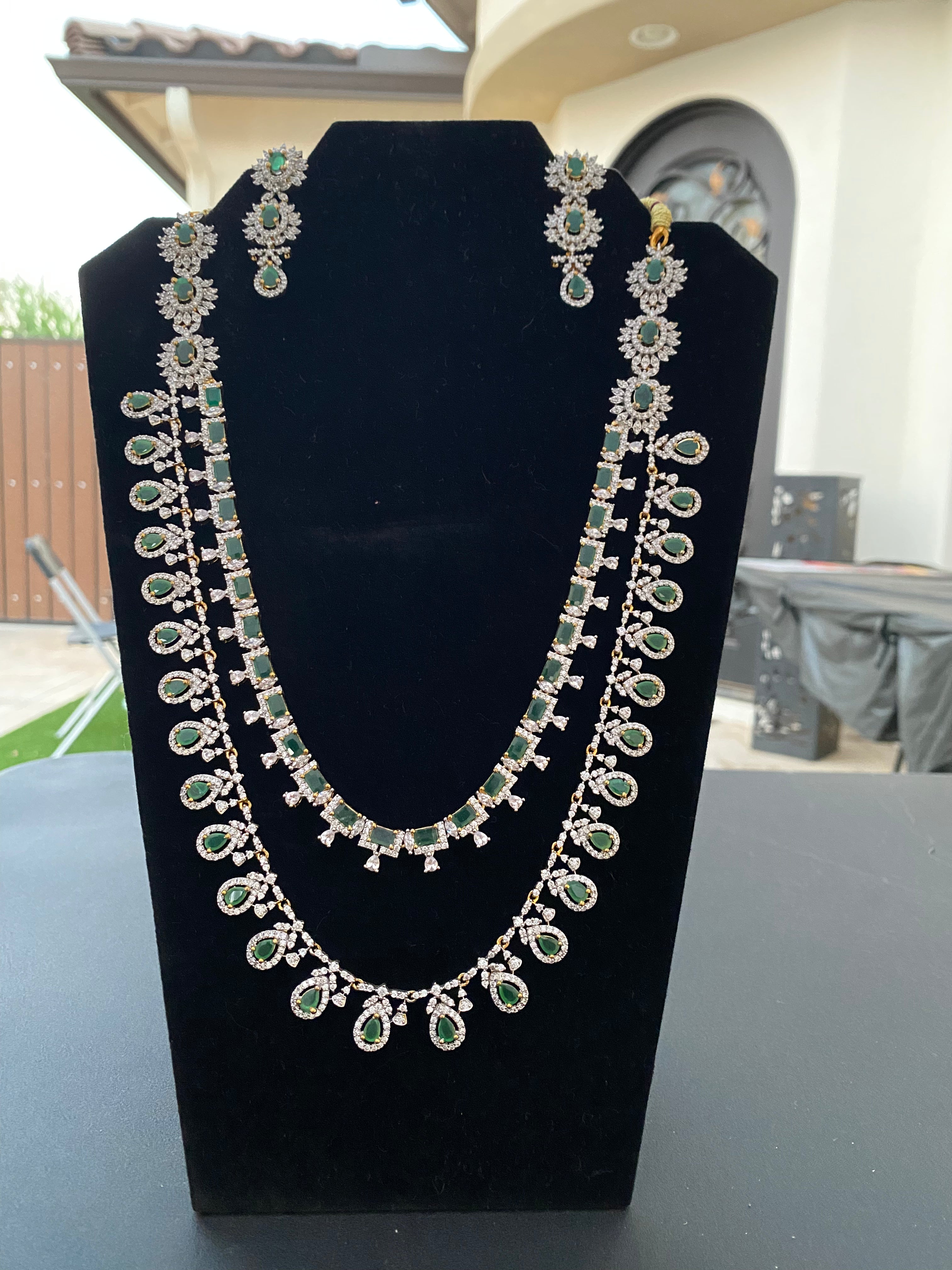 Elegant Green Stone Two-Layer Cubic Zirconia Necklace and Earrings Set for Women - Perfect for Parties, Weddings & Special Occasions
