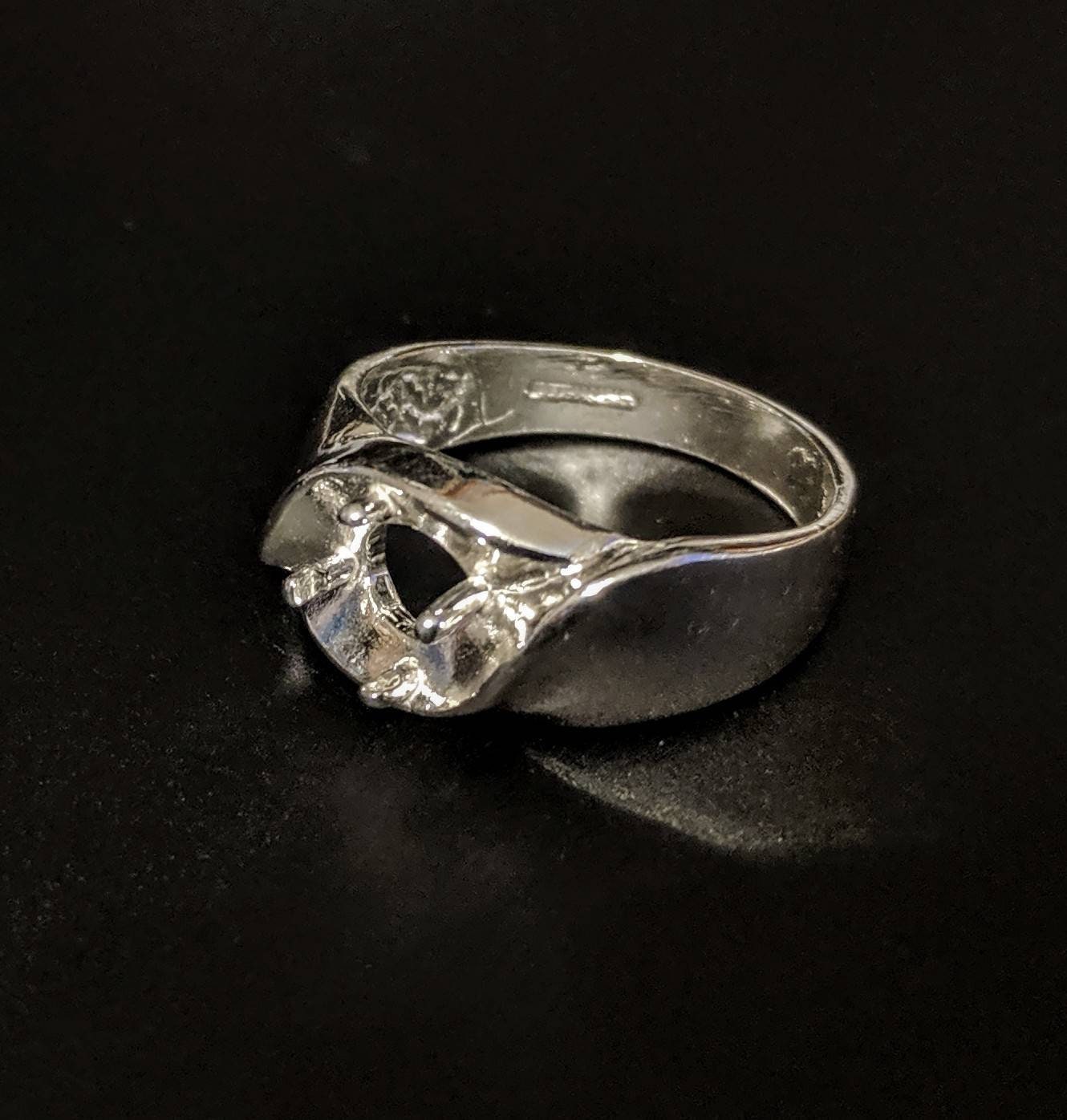 10K Gold or Sterling Silver Men's 6.5mm Round Illusion Pre-Notched Blank Ring - Sizes 9 & 11 (Setting 163 295/143 295) - Perfect for Wedding Bands, Anniversary Gifts & Everyday Jewelry