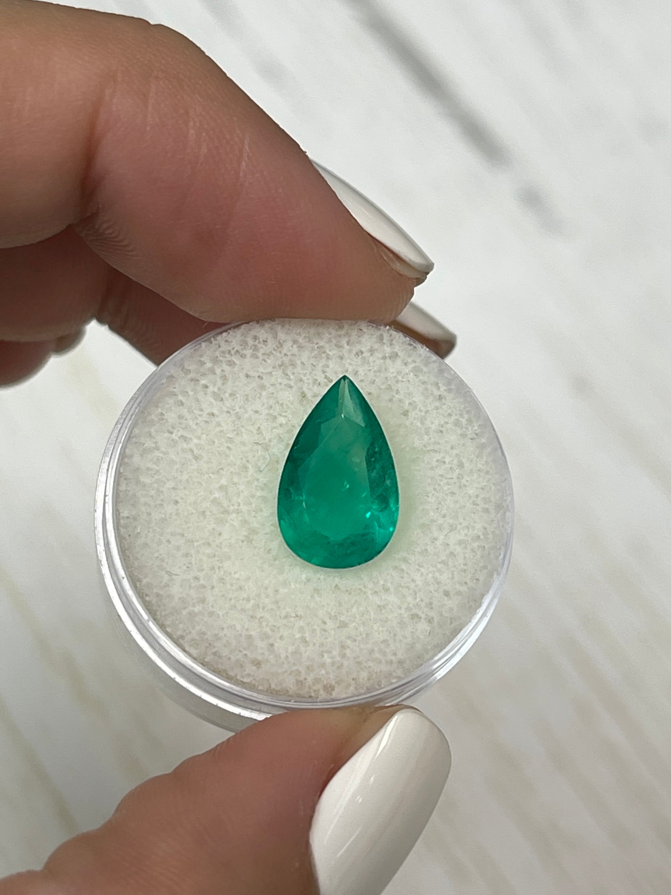 3.46 Carat 13x8mm Natural Colombian Emerald Pear Cut Loose Gemstone - Grass Green Color for Jewelry Making, Engagement Rings & Fine Collections