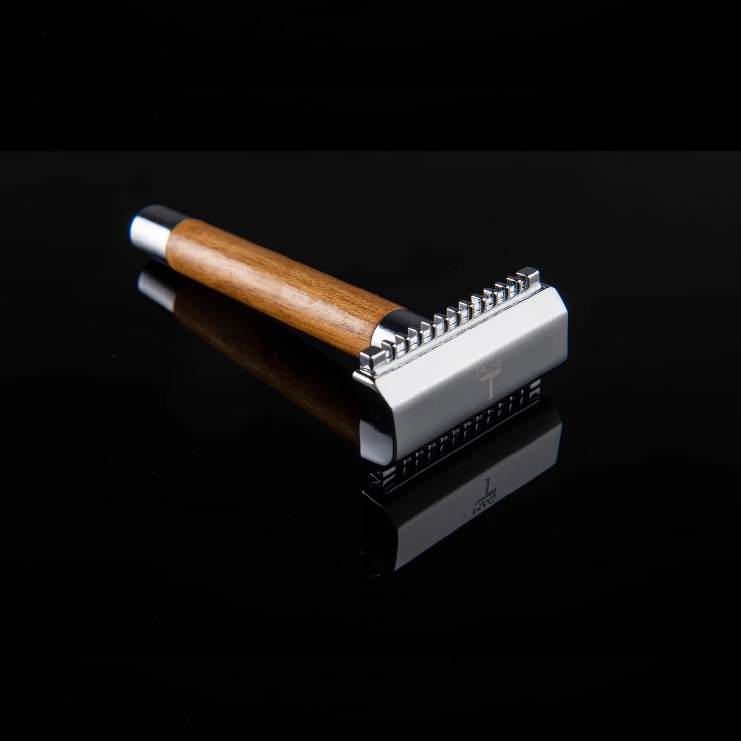 MAG T Alpha Magnetic Open Comb Razor for Men - Premium Stainless Steel Safety Razor with Ergonomic Handle - Perfect for Wet Shaving & Beard Grooming at Home or Travel