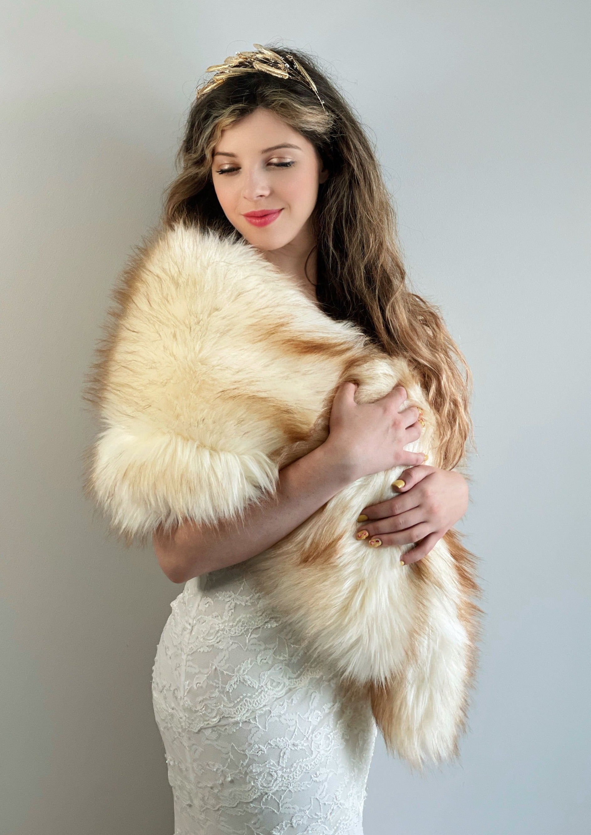 Luxury Champagne Fur Shawl Wrap - Elegant Lilian Cha02 Design for Women | Perfect for Weddings, Parties & Evening Events