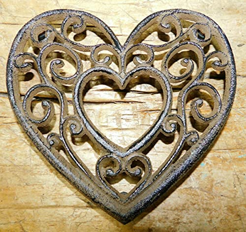 Antique Victorian Heart Cast Iron Trivet for Kitchen & Farmhouse Decor - Perfect for Hot Dishes & Table Setting