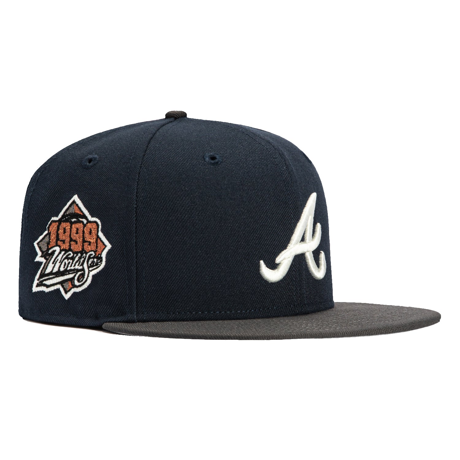New Era 59Fifty Atlanta Braves 1999 World Series Patch Hat - Navy & Graphite Color - Official MLB Baseball Cap for Braves Fans & Collectors - Perfect for Games, Tailgating & Sports Memorabilia Display