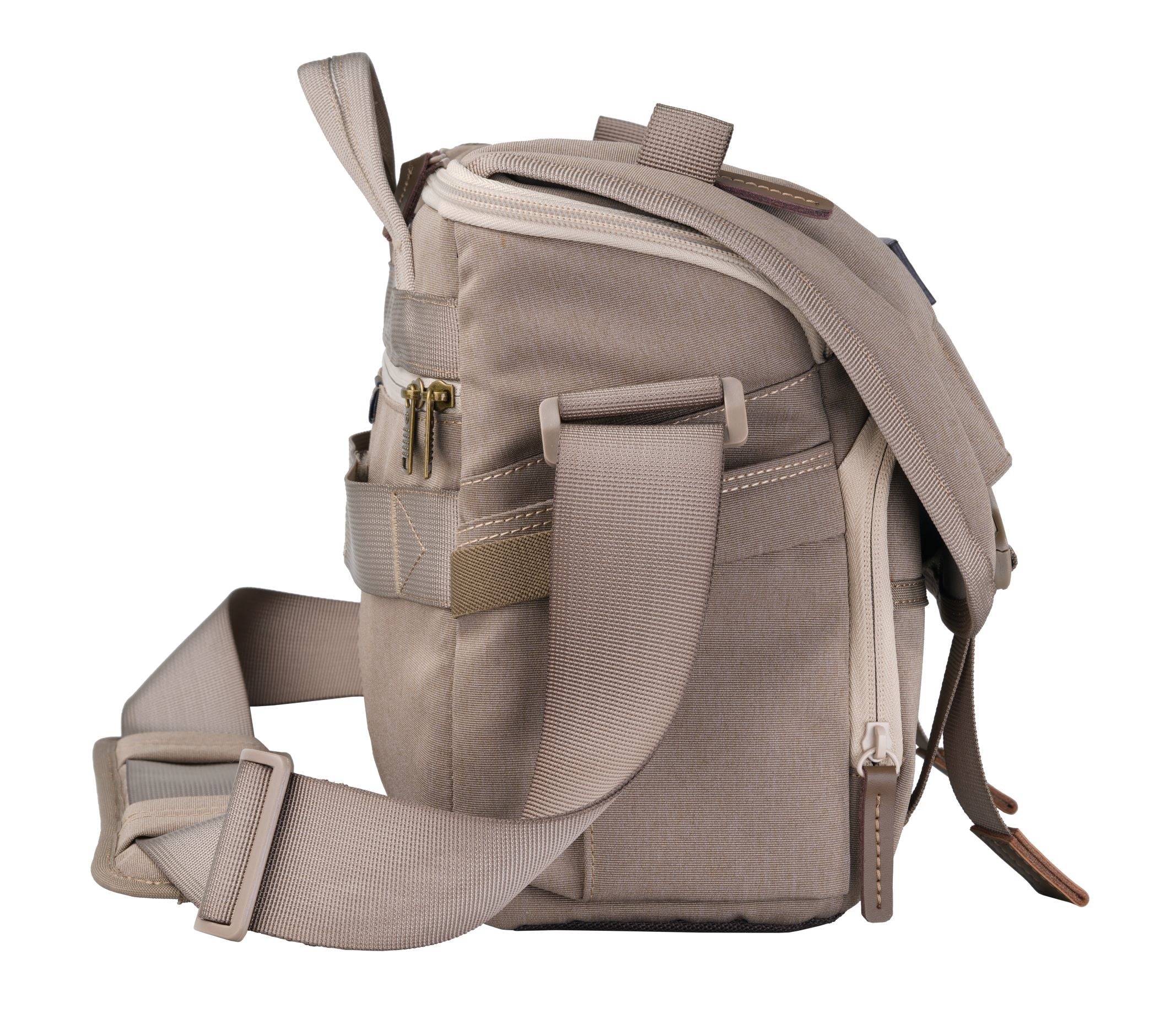 VEO Range 32M BG Beige Messenger Camera Bag - Waterproof DSLR Shoulder Bag for Photographers, Travel & Outdoor Shooting - Perfect for Hiking, Street Photography and Daily Commute