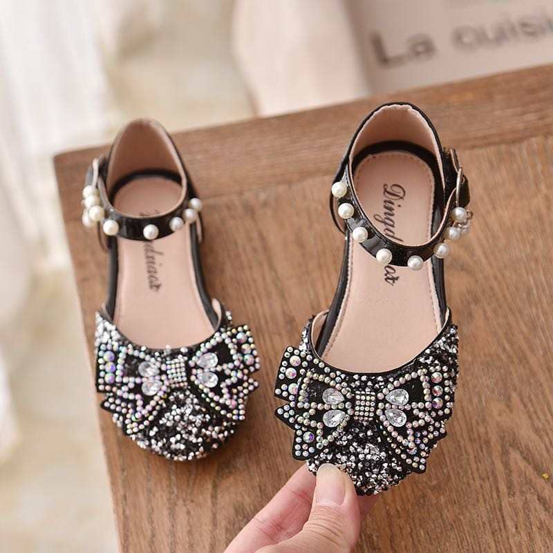Shining Bows Sandals for Women - Elegant Rhinestone Bowknot Summer Flat Sandals | Comfortable Casual Shoes for Beach, Wedding, Party & Daily Wear