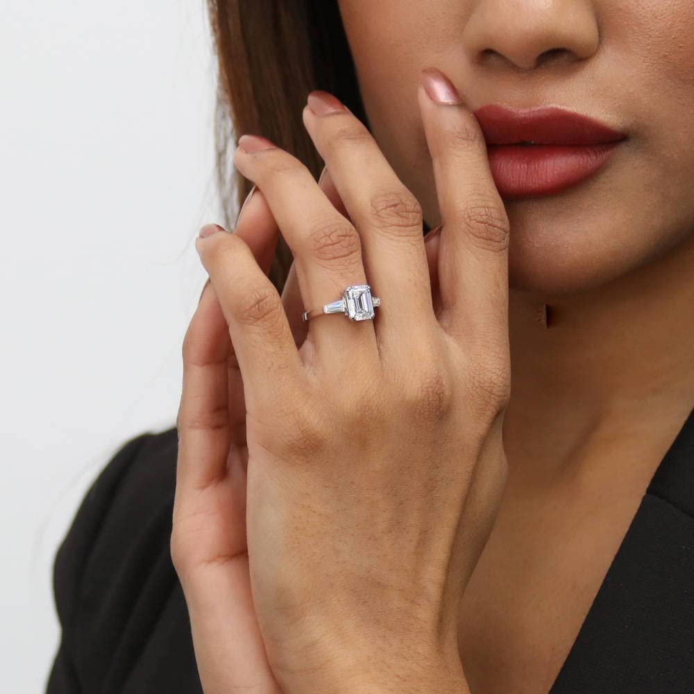 BERRICLE Sterling Silver 3-Stone Wedding & Engagement Ring - 2.1 Carat Emerald Cut Cubic Zirconia CZ Anniversary Band for Women, Rhodium Plated, Size 4-10 - Perfect for Proposals, Anniversaries & Special Occasions