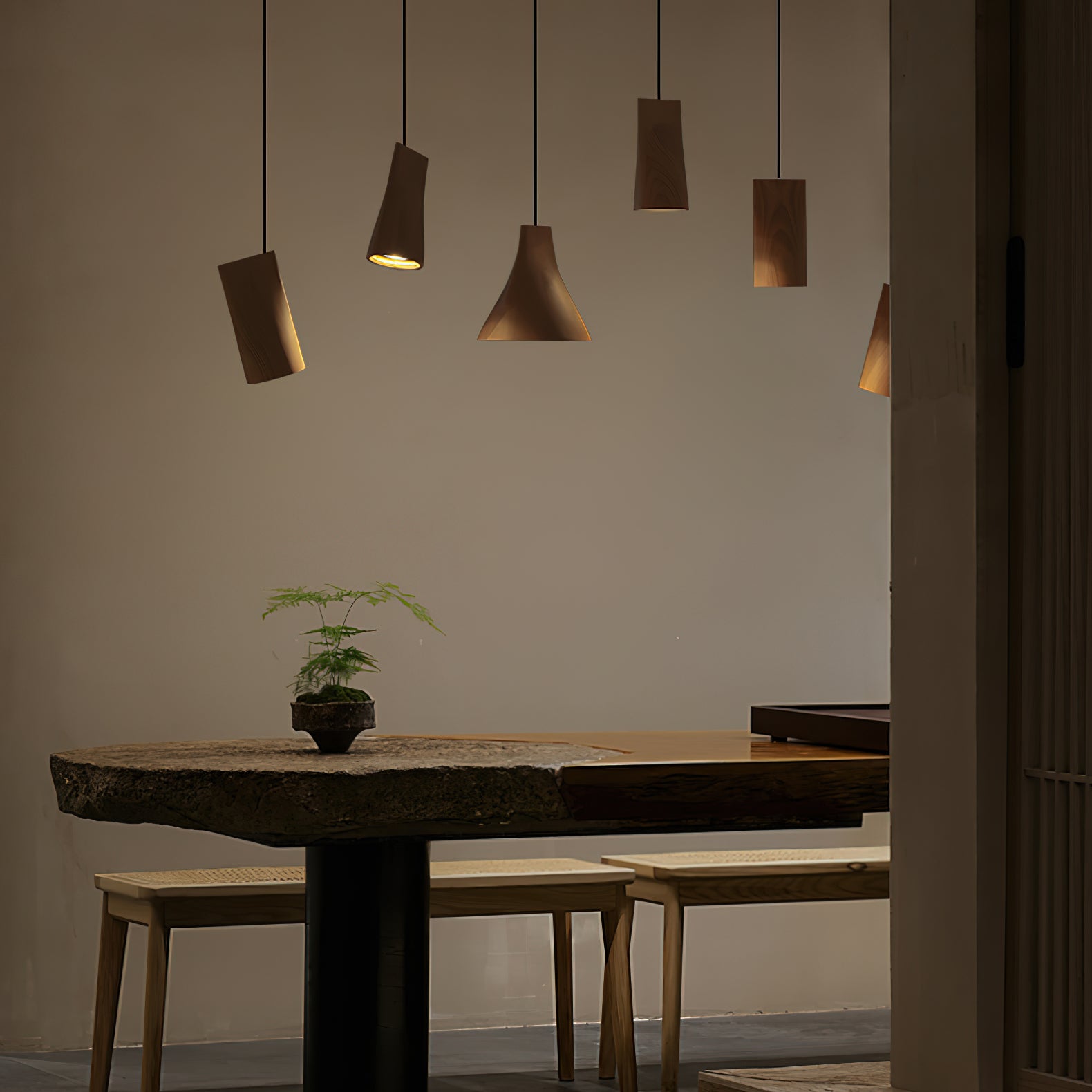 Bellwood Pendant Lamp - Modern Hanging Light Fixture for Kitchen Island, Dining Room & Bedroom - Adjustable Height & Warm White LED Lighting