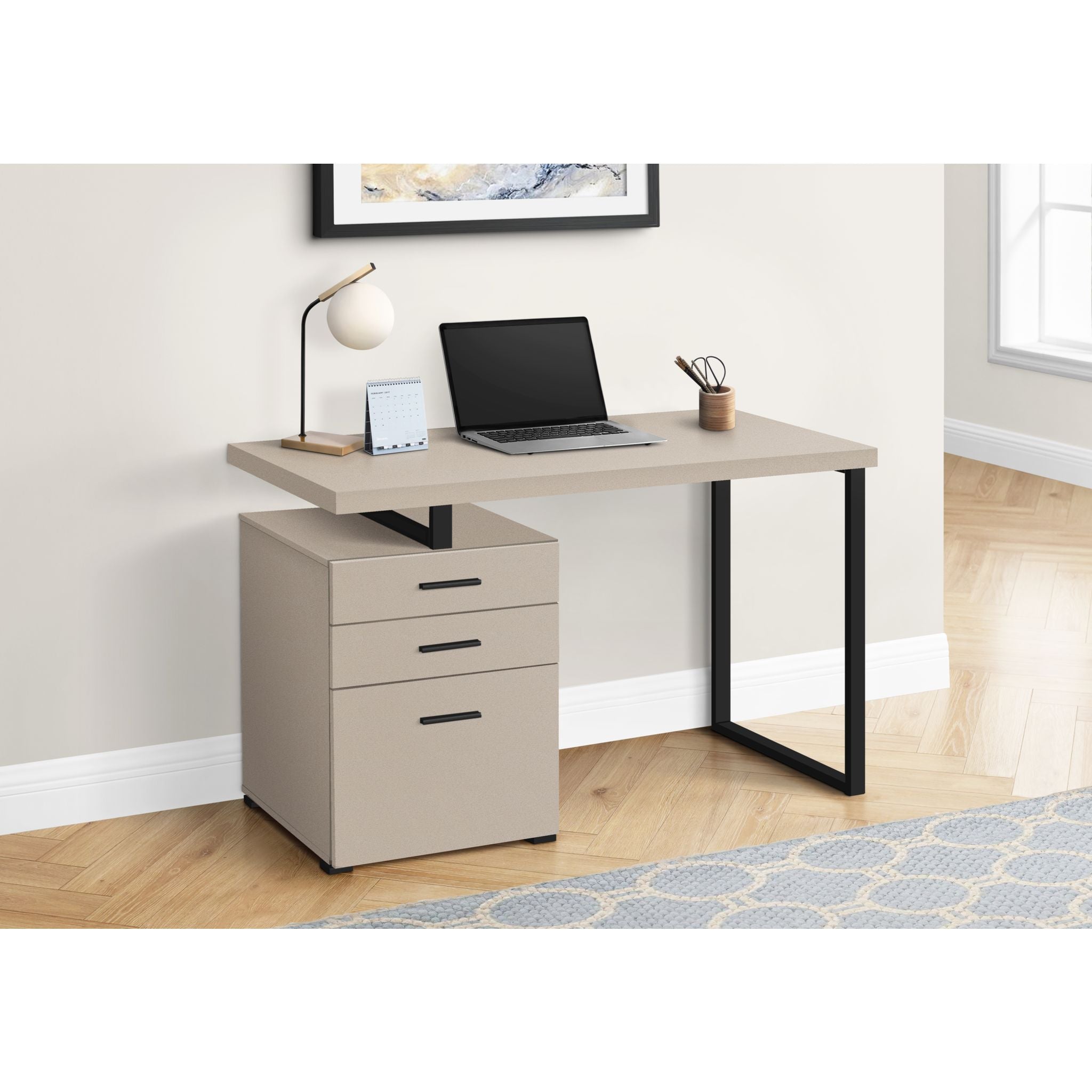 60 Inch Large Computer Desk for Home Office - Modern Writing Workstation with Sturdy Frame - Perfect for Remote Work, Gaming & Study