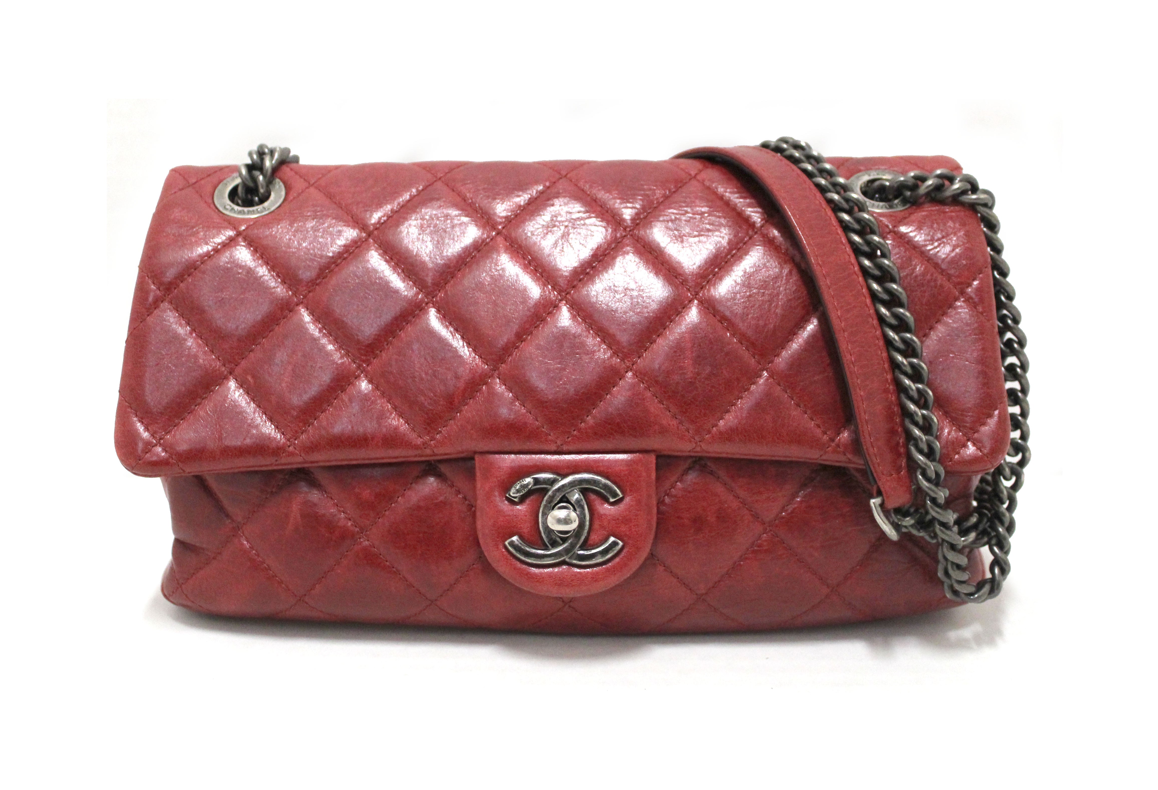Authentic Chanel Red Vintage Calfskin Leather Quilted Medium Classic Flap Shoulder Bag for Women | Luxury Designer Handbag for Parties, Dating & Special Occasions