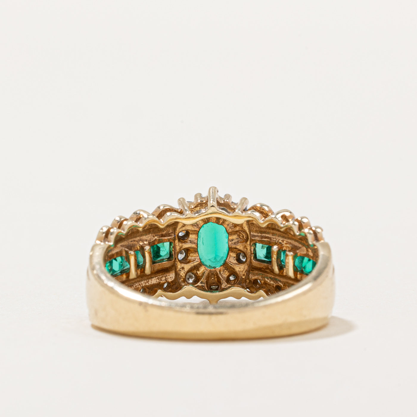 Exquisite 0.50ctw Synthetic Emerald & 0.15ctw Diamond Ring - Size 6.75 | Elegant Birthstone Jewelry for Women | Perfect for Anniversaries, Engagements & Special Occasions