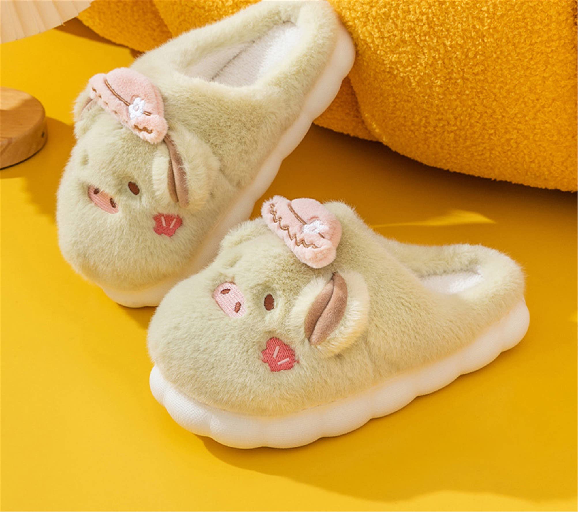 Cozy Animal Shark Slippers for Women & Men - Warm Winter House Shoes & Beach Sandals - Perfect for Indoor Comfort & Outdoor Relaxation
