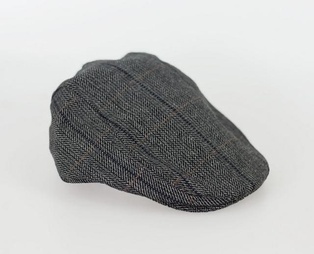 Stylish Cavani Albert Grey Check Flat Cap for Men - Classic Wool Hat for Casual Outfits & Outdoor Activities