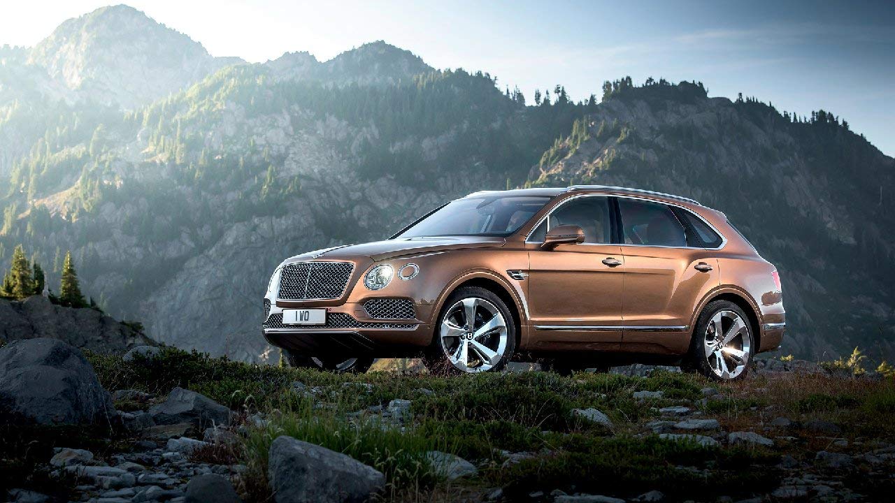 Lilarama USA 2016 Bentley Bentayga V1 Supercar Giant Wall Art Poster - Classic Car Decor Print for Home, Office & Man Cave