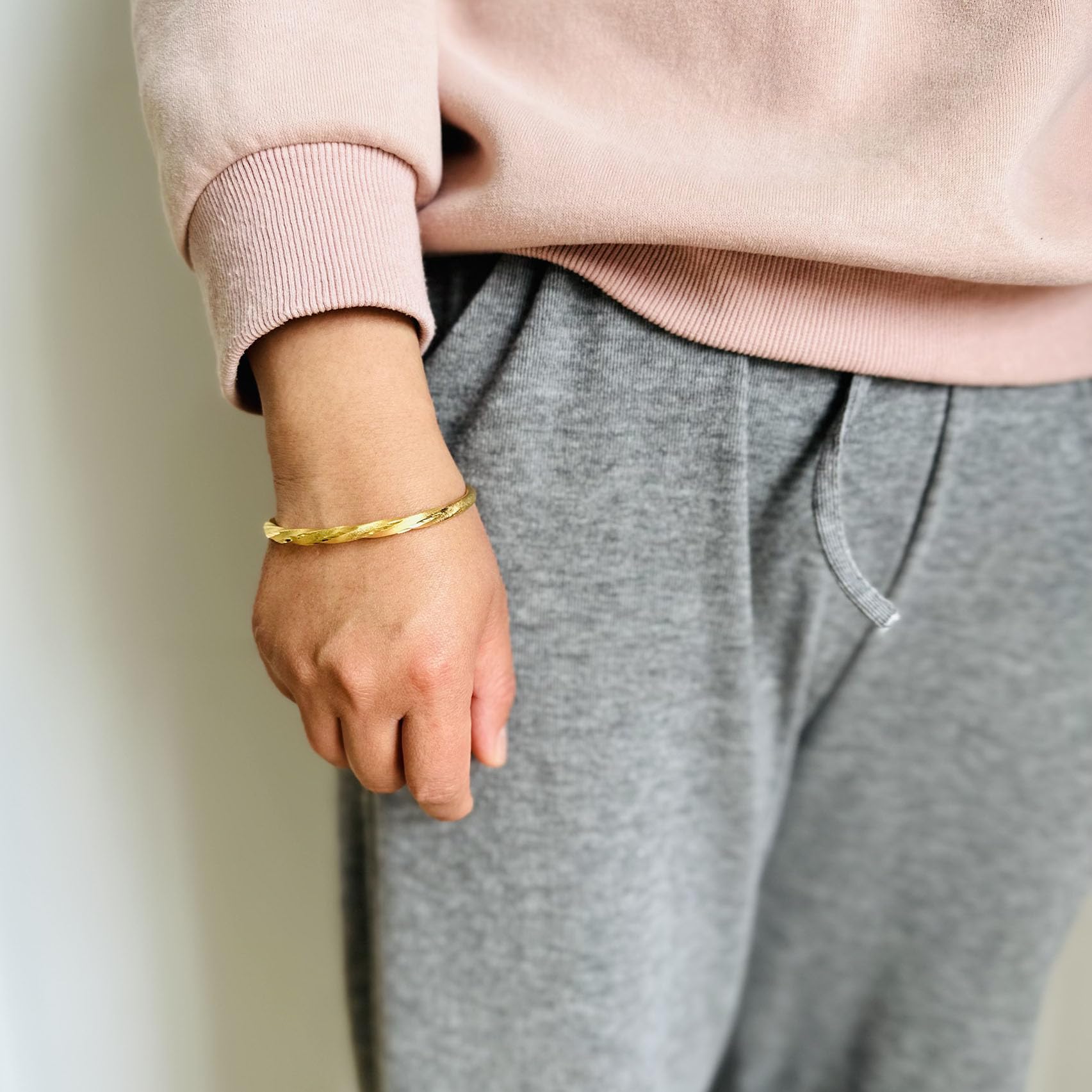 18K Gold Plated Adjustable Open Cuff Bracelet for Women - Elegant Fashion Arm Jewelry for Parties, Weddings & Everyday Wear