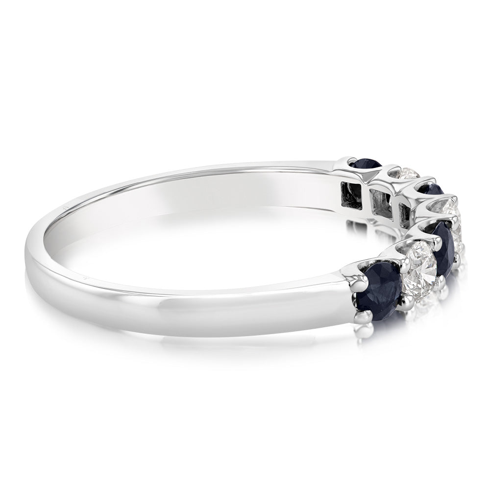 18ct White Gold 0.60 Carat Natural Blue Sapphire & Diamond Engagement Ring - Perfect for Proposals, Anniversaries & Special Occasions