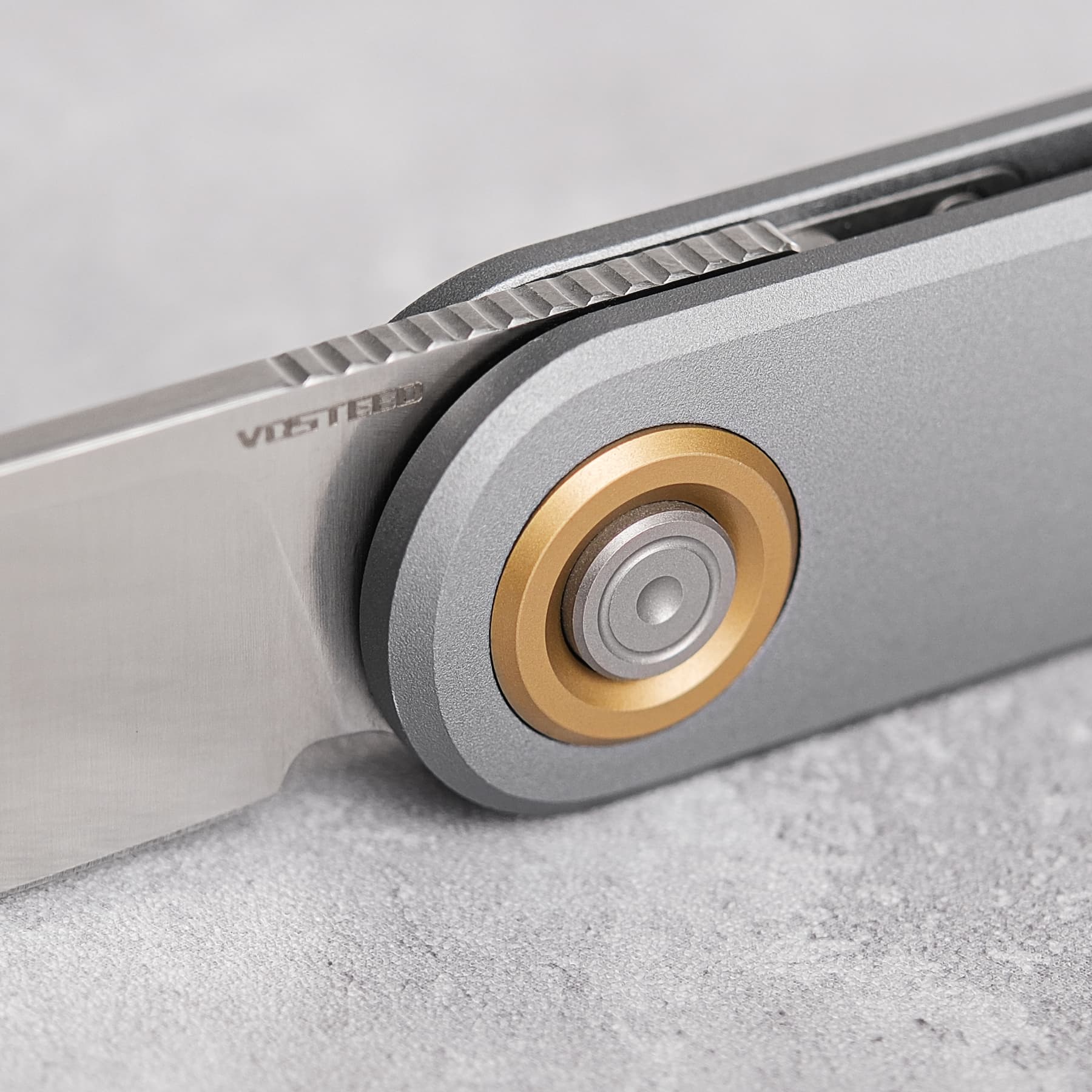 Corgi V Vanchor Lock Folding Knife - 2.36