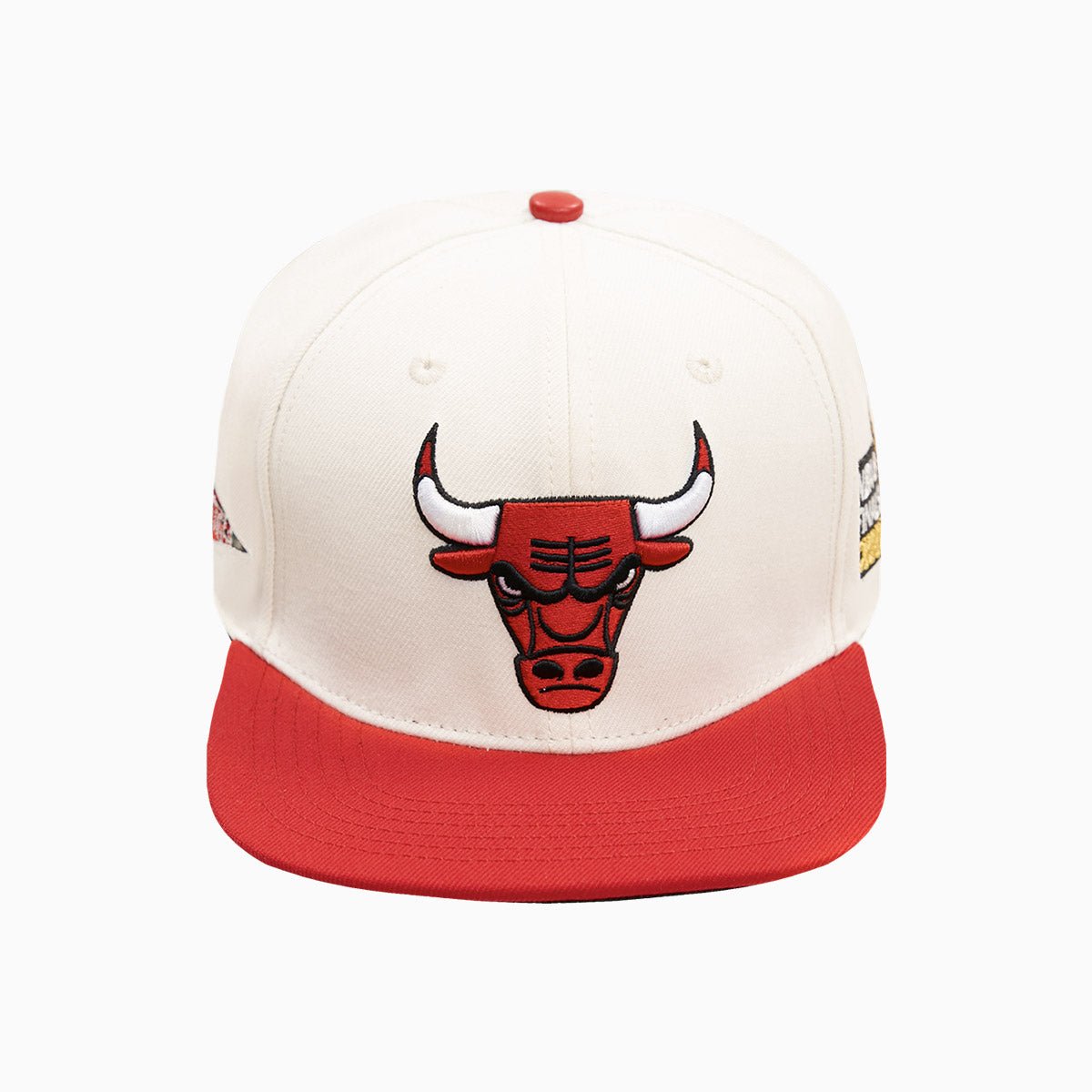 Chicago Bulls Retro Classic Primary Logo NBA Wool Snapback Hat - Vintage Basketball Cap for Men & Women - Perfect for Games, Streetwear & Fan Collections