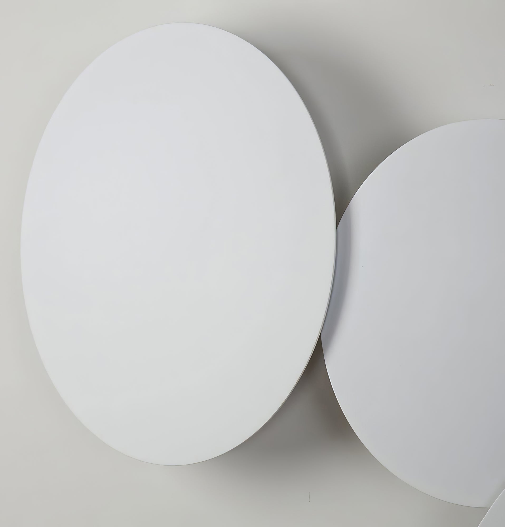 Modern Overlapping Circle Wall Lamp - Sleek LED Sconce Lighting for Bedroom, Living Room & Hallway - Dimmable Ambient Light Fixture for Home Decor