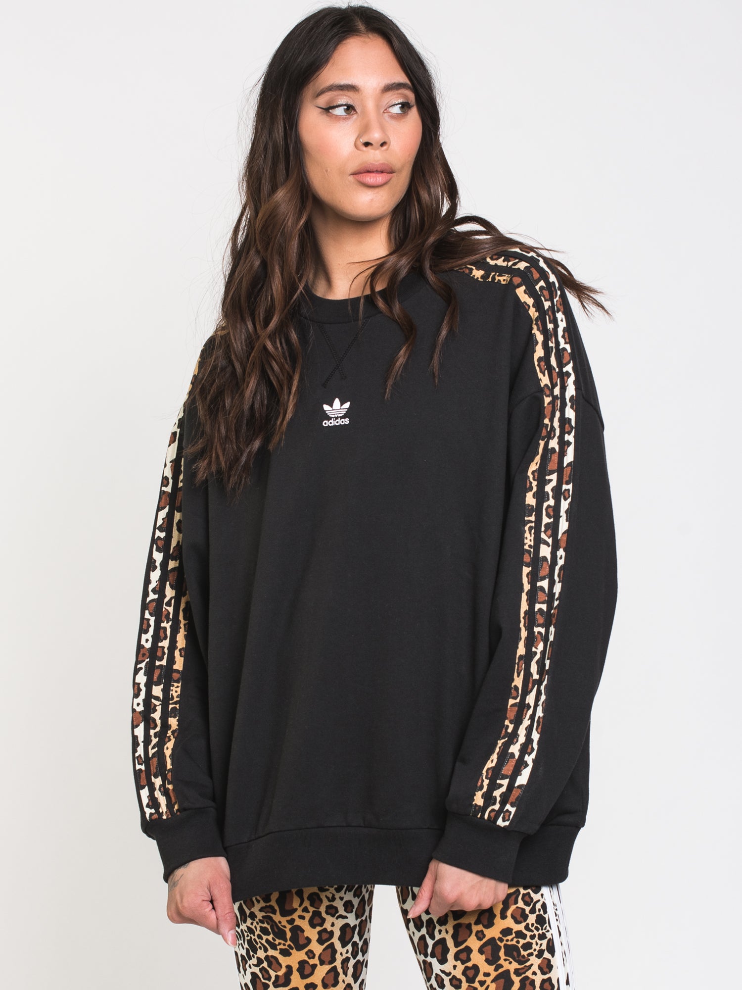 Adidas Crew Sweatshirt for Men & Women | Comfortable & Stylish Casual Wear | Perfect for Gym, Running, Travel & Everyday Use