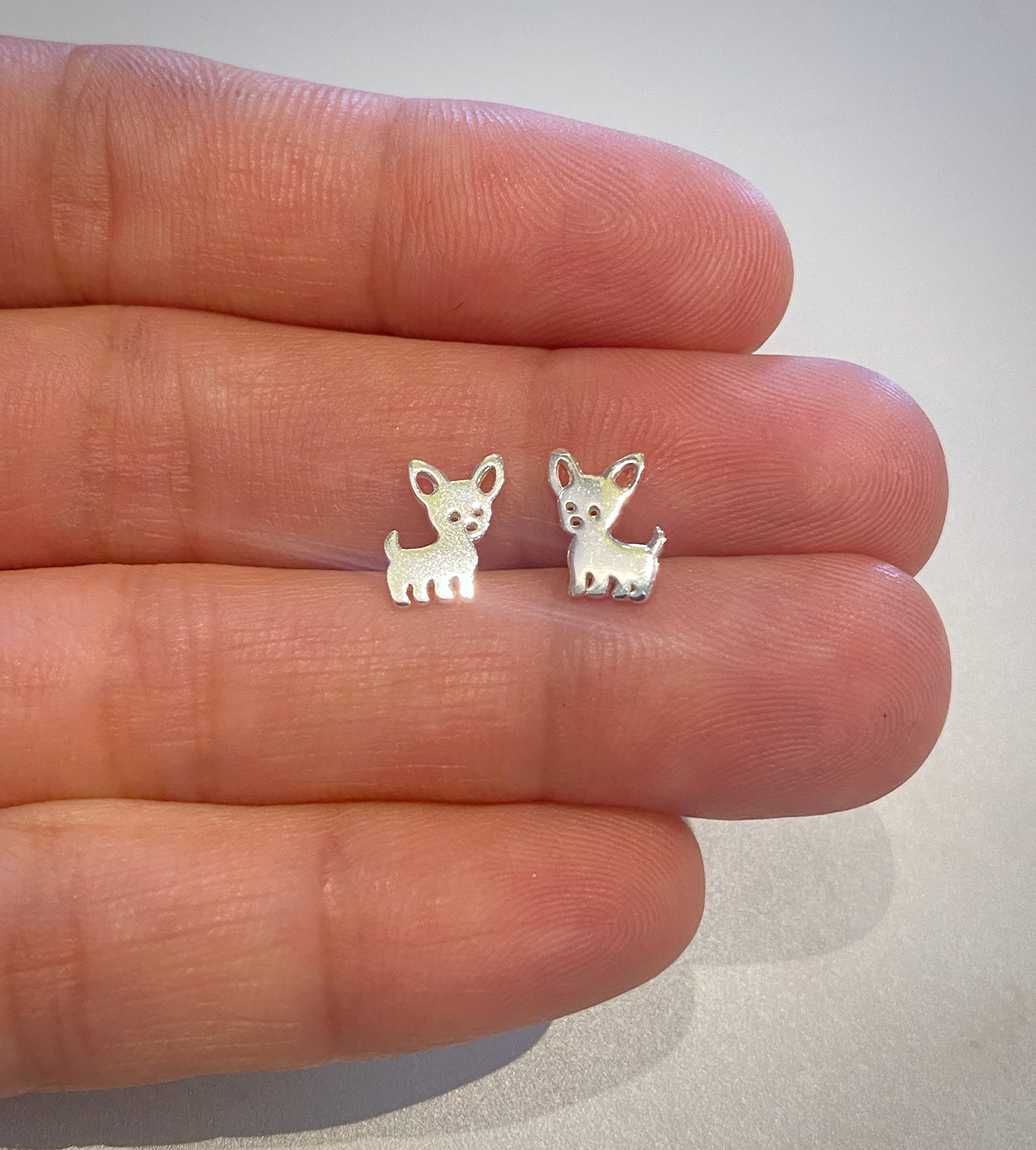 Sterling Silver Chihuahua Dog Earrings for Women - Cute Puppy Jewelry Gift for Dog Lovers, Perfect for Casual Wear & Special Occasions