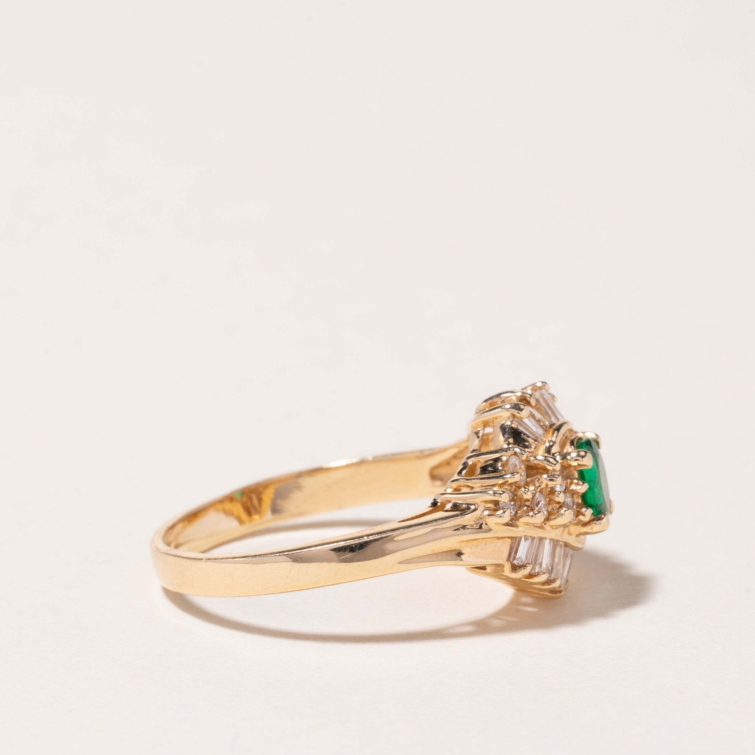 14K Yellow Gold Emerald and Diamond Cocktail Ring - 0.16ct Emerald & 0.54ctw Diamonds - Size 6.5 - Elegant Statement Jewelry for Parties, Weddings & Special Occasions
