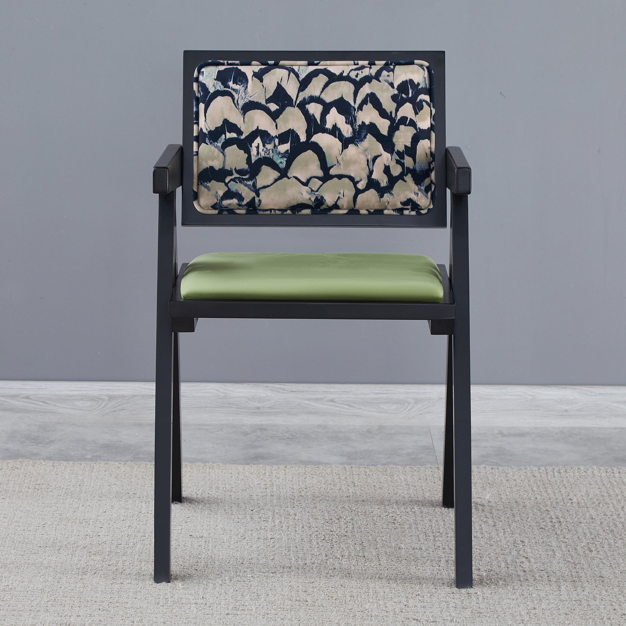 Solid Wood Dining Chairs with Armrests - Natural Rubber Wood & Rattan Woven Design for Kitchen, Dining Room, or Outdoor Patio