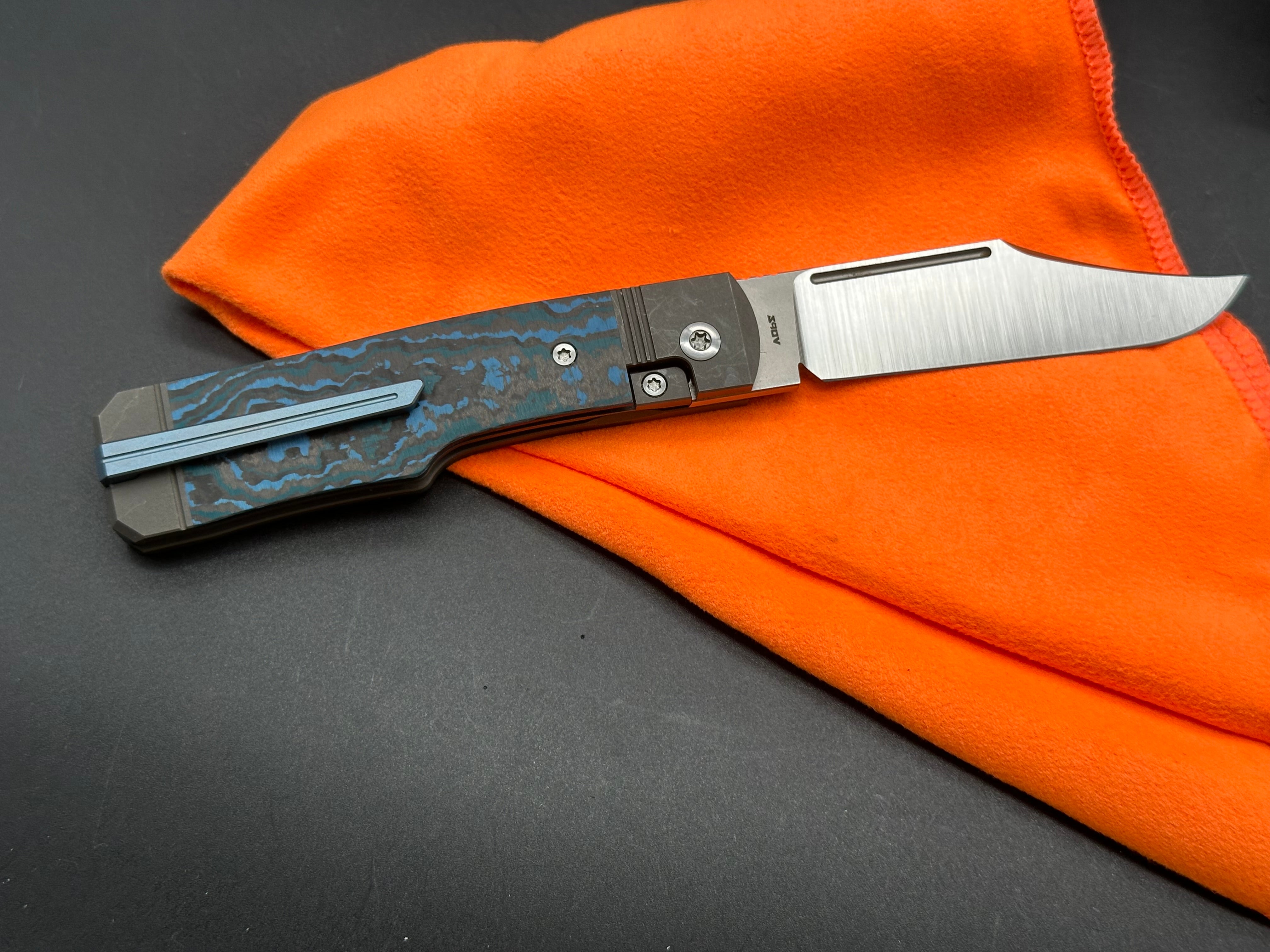 Jack Wolf Gunslinger Arctic Storm Fat Carbon Pocket Knife - EDC Folding Knife for Outdoor, Camping, Hiking & Everyday Carry