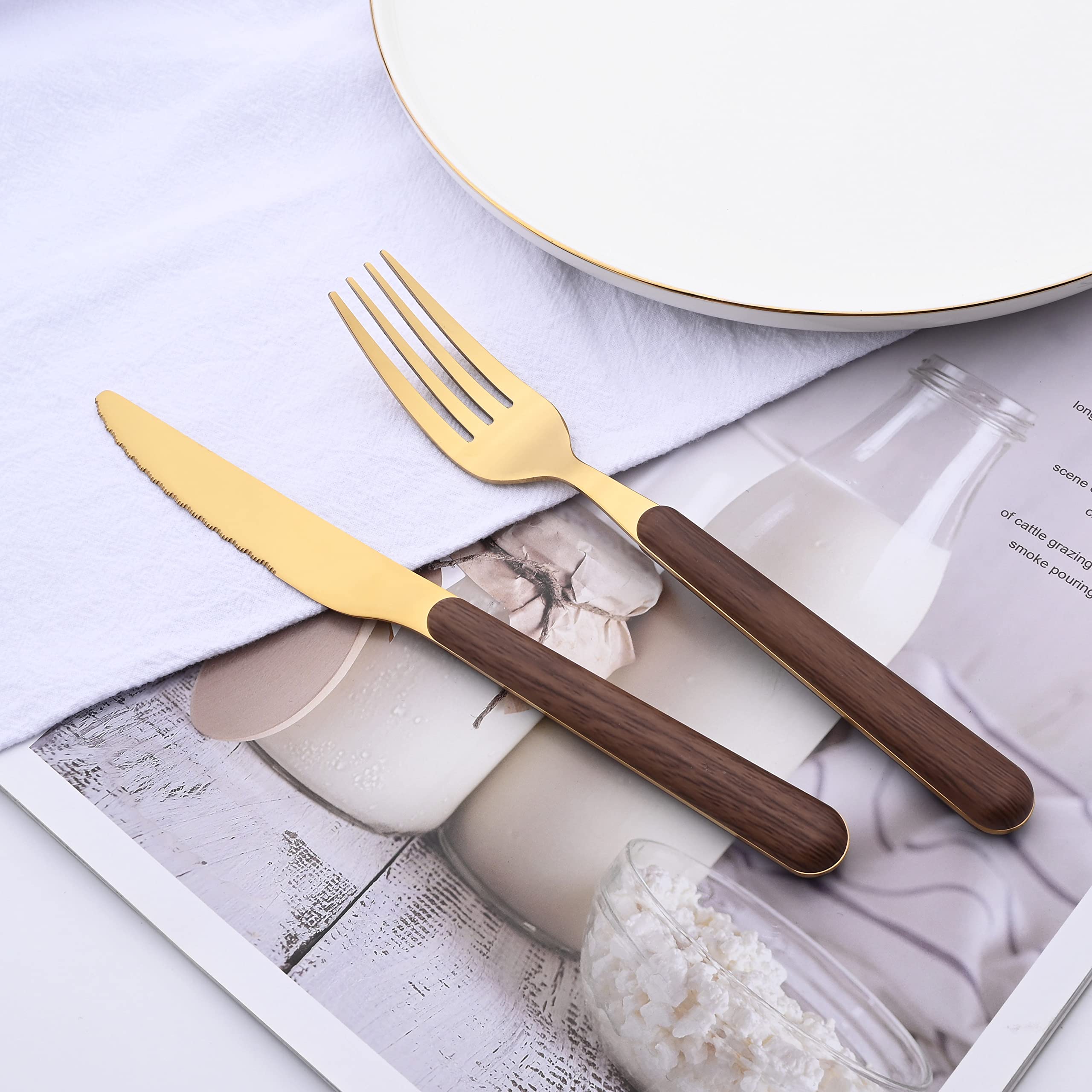 5-Piece Stainless Steel Silverware Set with Faux Wooden Handle - Retro Style Flatware Cutlery Set for Home & Restaurant - Mirror Polished Brown Gold Utensils - Perfect for Dinner Parties, Wedding Gifts & Fine Dining