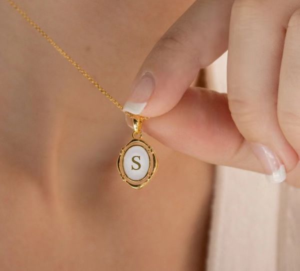 Elegant Breastmilk Jewelry - Personalized Keepsake Necklace for Moms - Perfect for Mother's Day, Baby Showers & Cherished Memories
